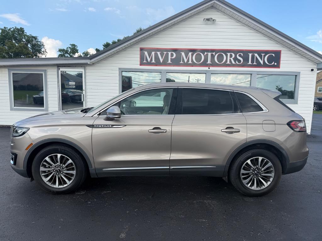 2019 Lincoln Nautilus Select