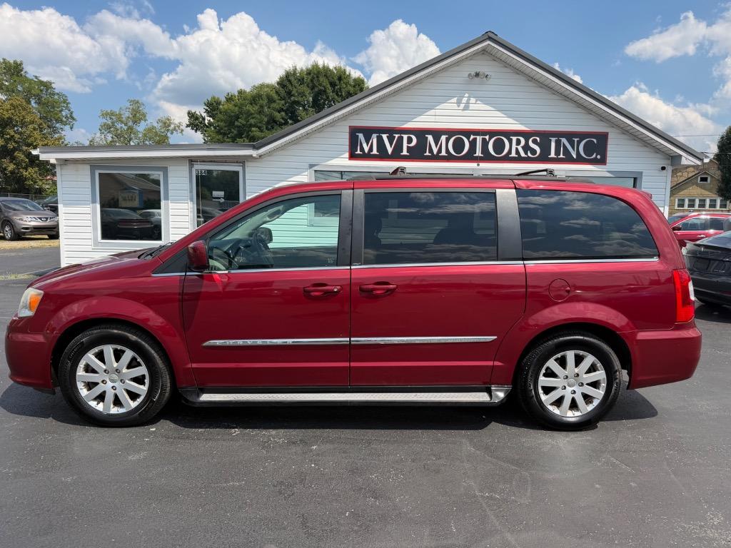 2013 Chrysler Town Country Touring