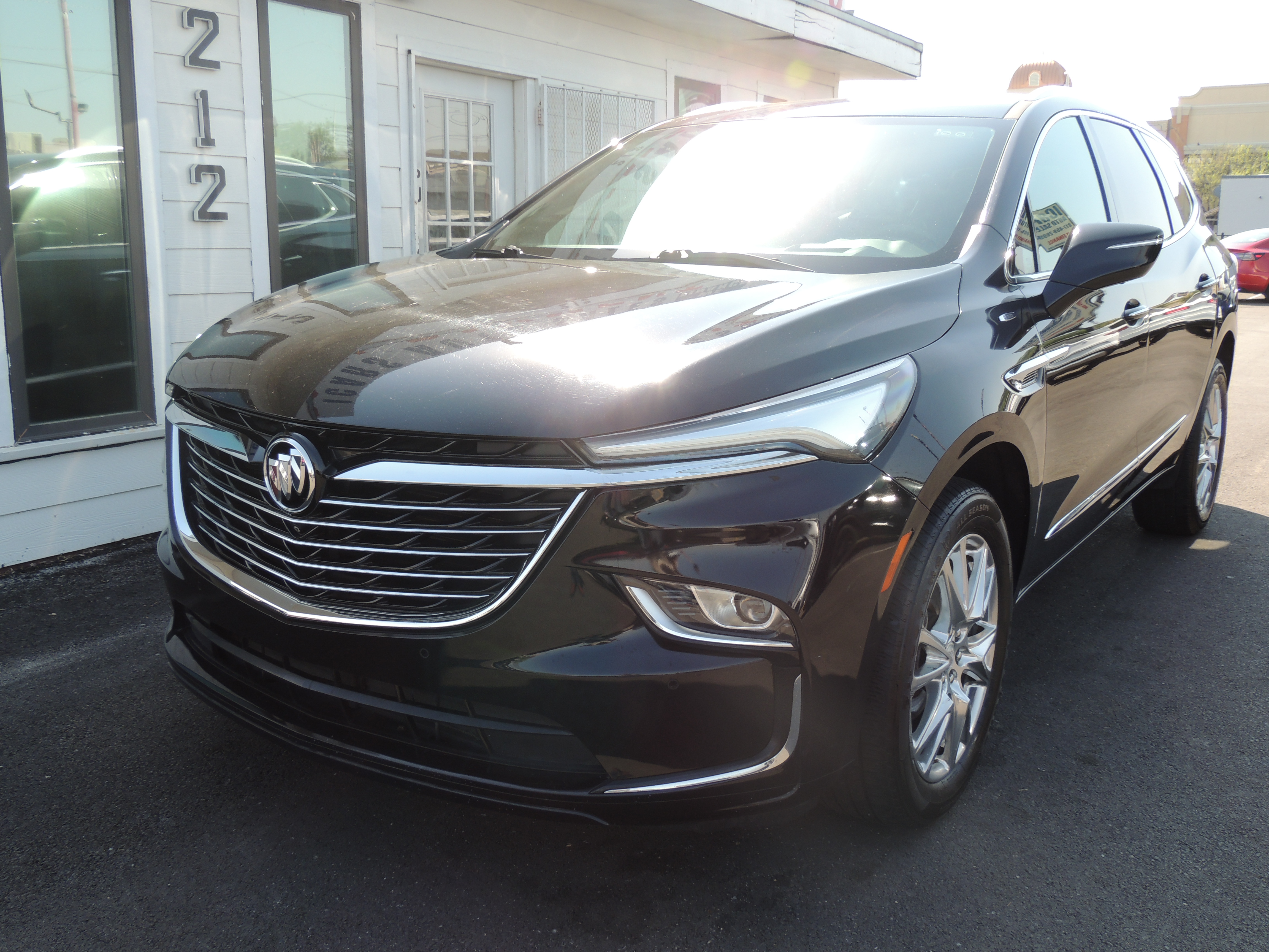 View vehicle photo 2