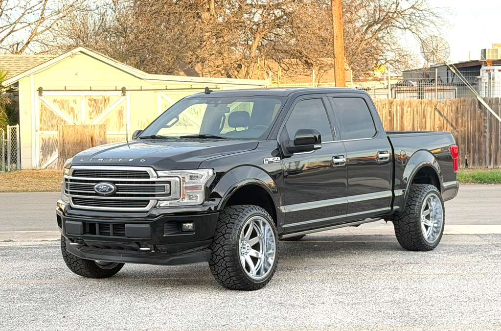 View vehicle photo 2