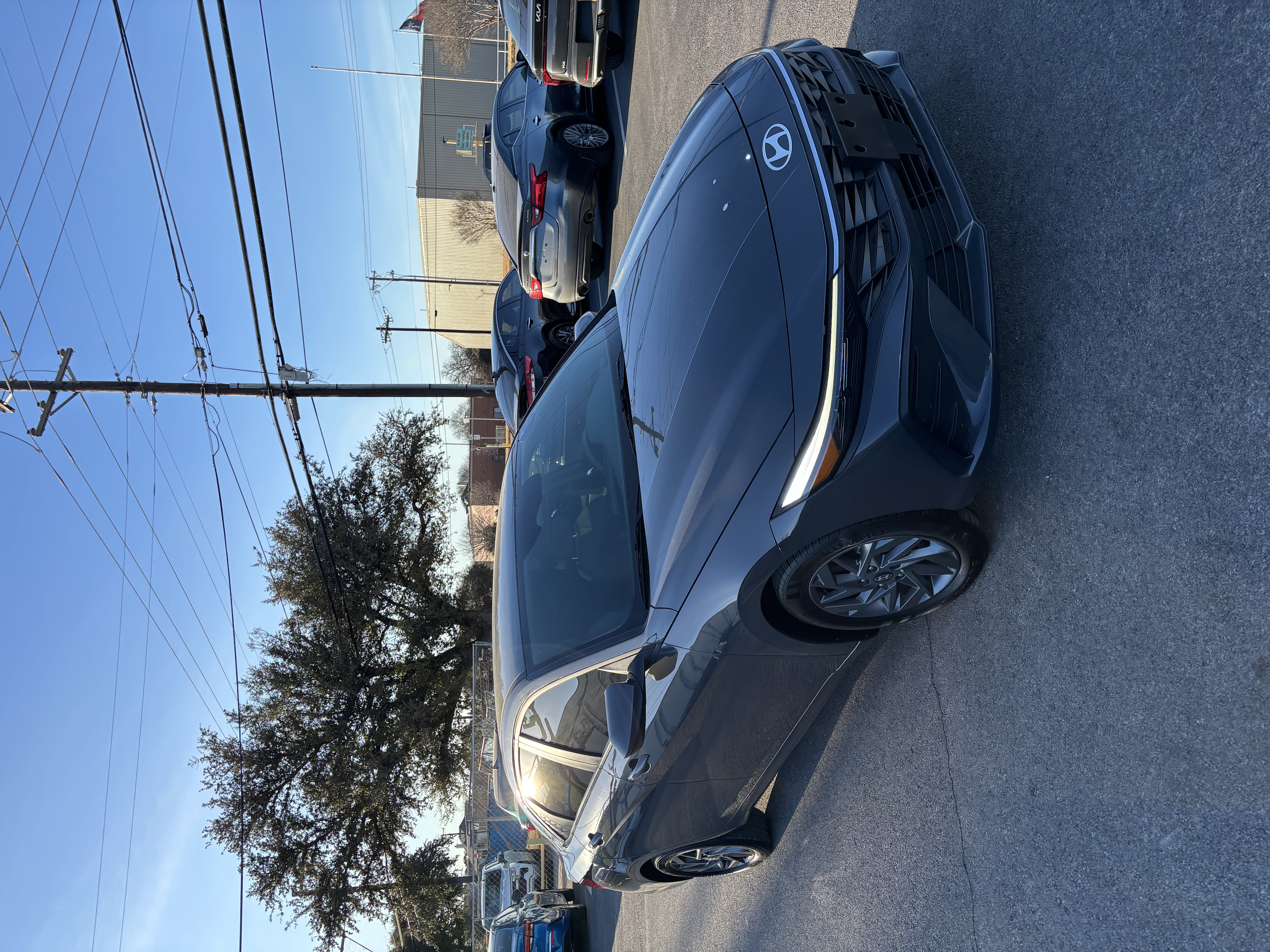 2024 Hyundai Elantra SEL FWD