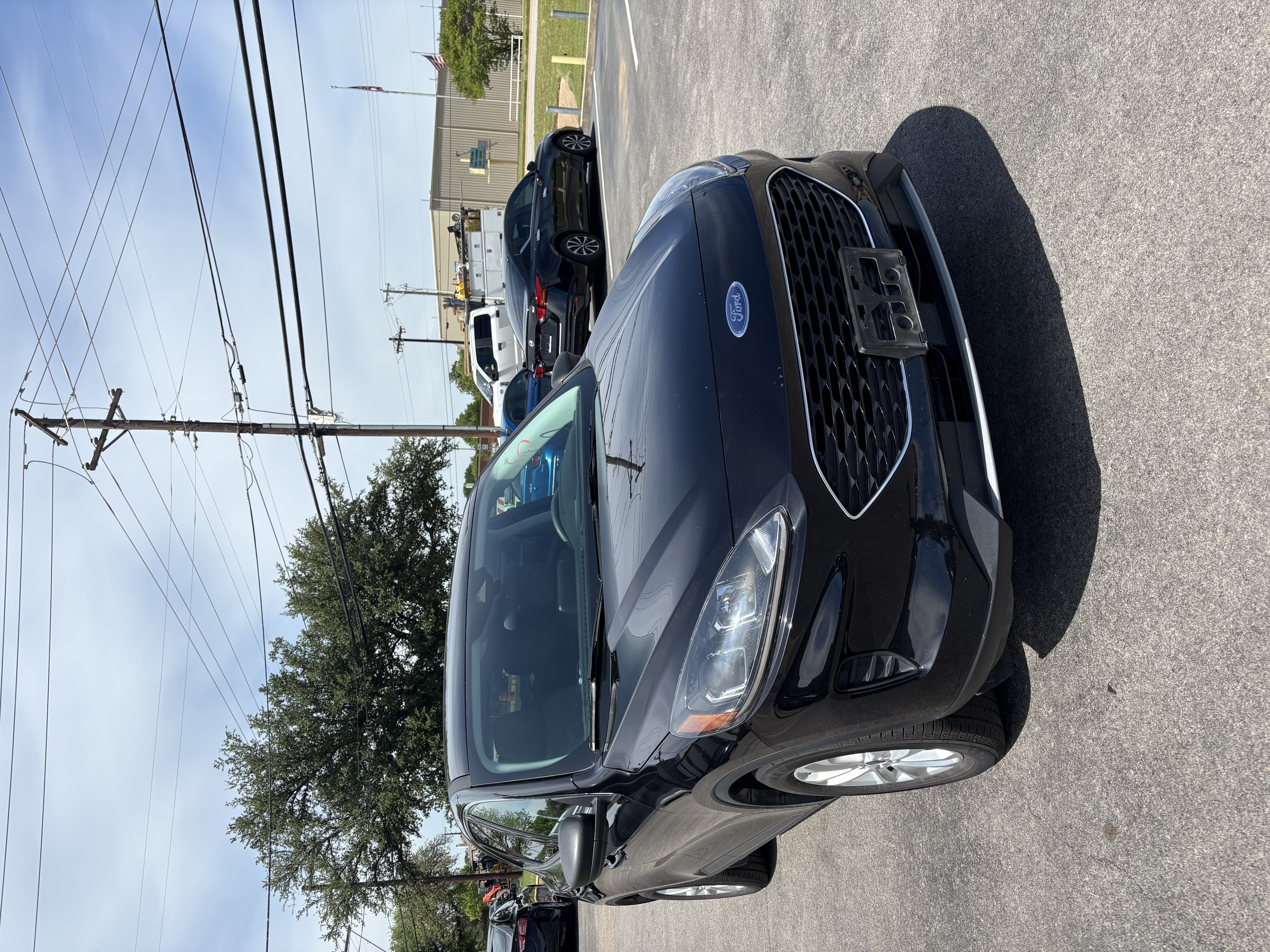 Black 2022 Ford Escape Hybrid SE FWD SUV / Crossover Front-Wheel Drive Automatic