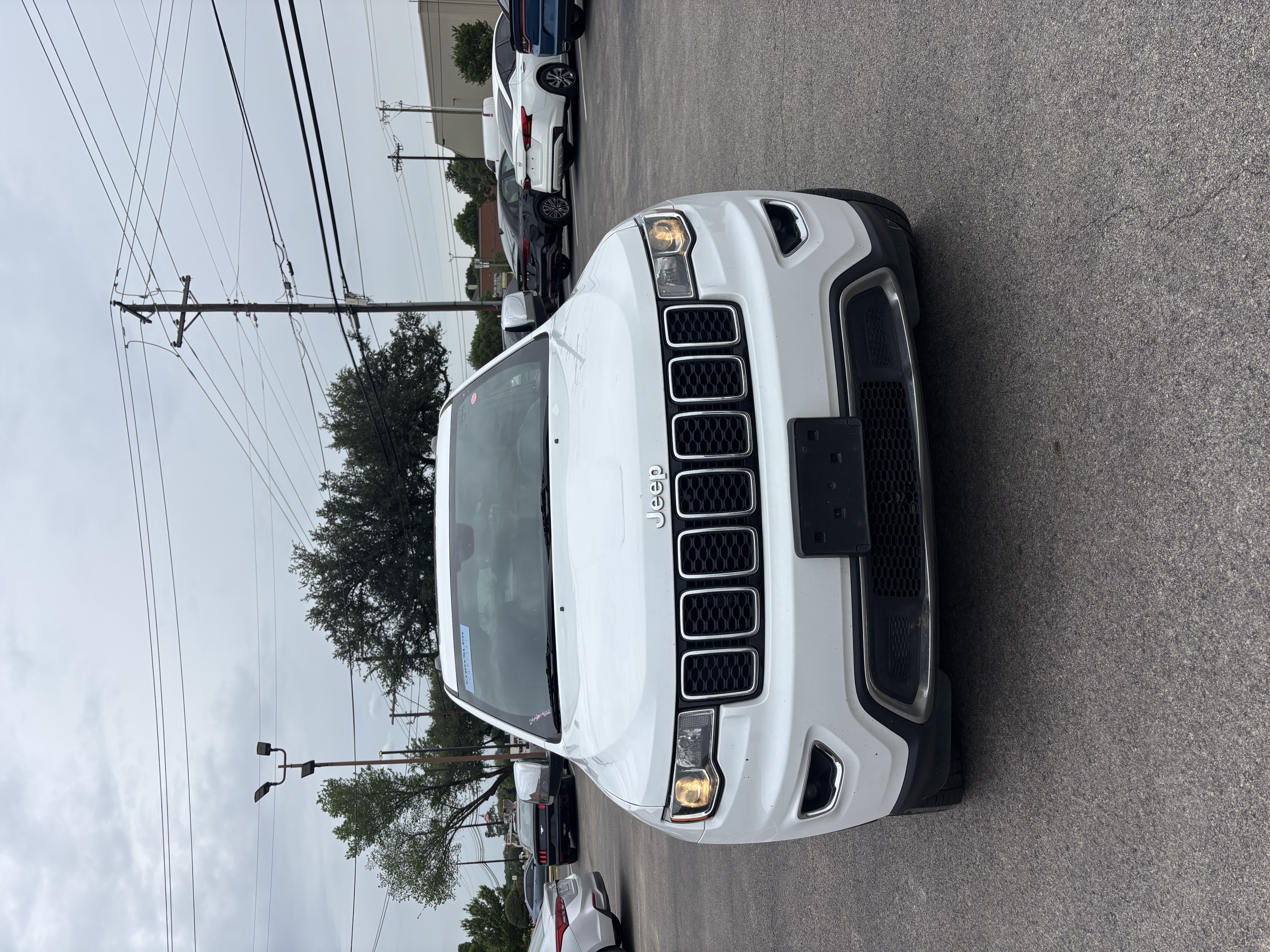 View vehicle photo 2