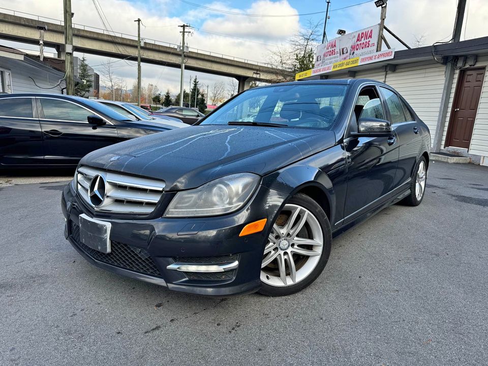 2013 Mercedes-Benz C-Class C 300 Sport Sedan 4MATIC