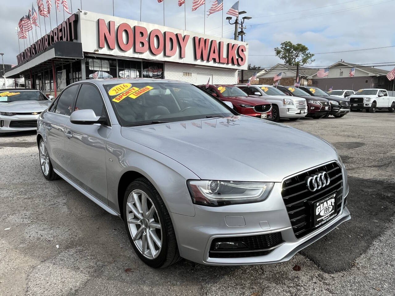 2016 Audi A4 2.0T quattro tiptronic Premium's photo
