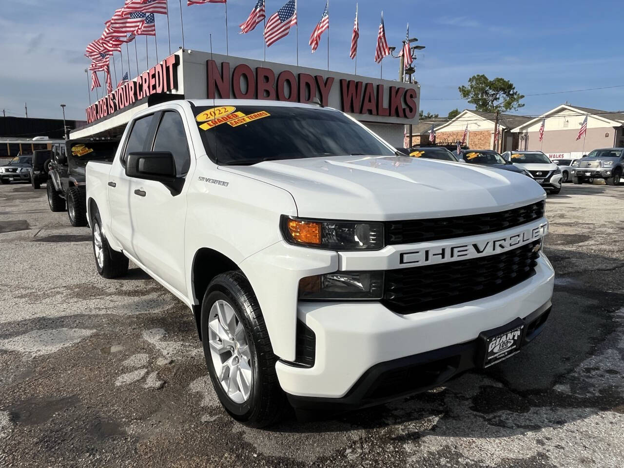 2022 Chevrolet Silverado 1500 Custom Crew Cab Short Box's photo
