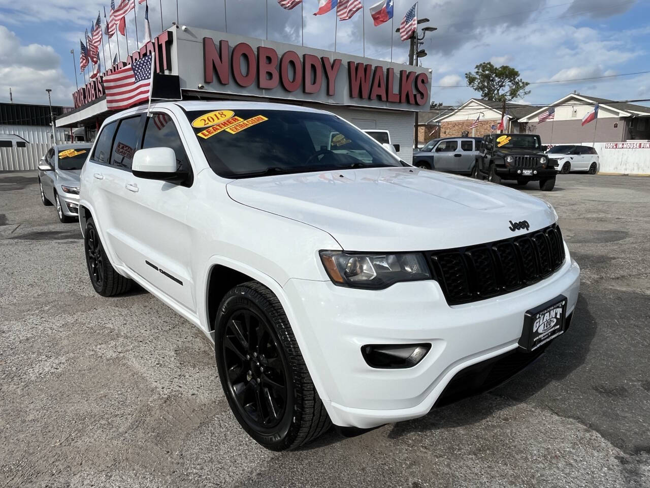 2018 Jeep Grand Cherokee Altitude's photo