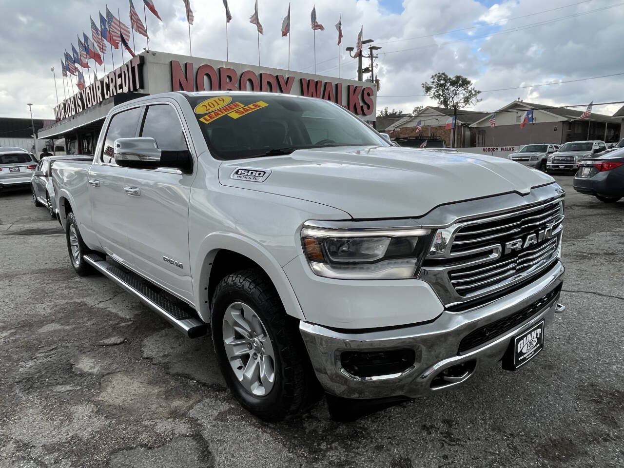 2019 RAM 1500 Laramie 4x4 Crew Cab 6'4's photo
