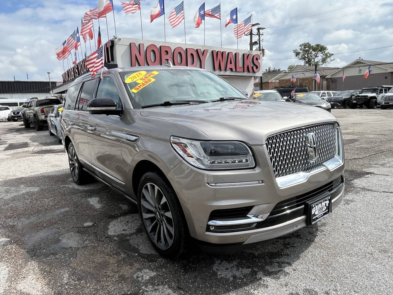 2018 Lincoln Navigator Select's photo
