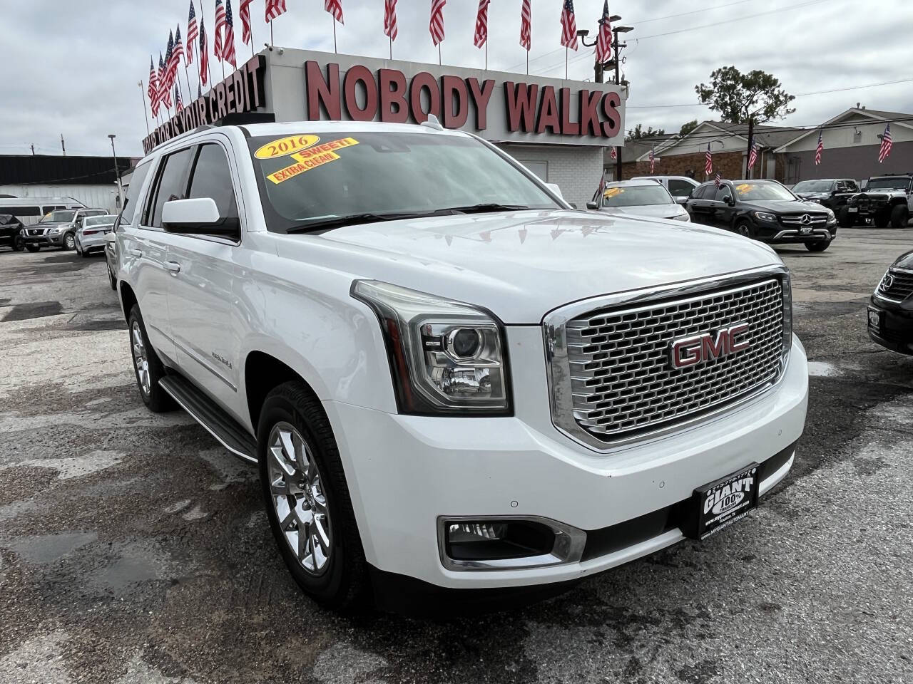 2016 GMC Yukon 2WD Denali's photo