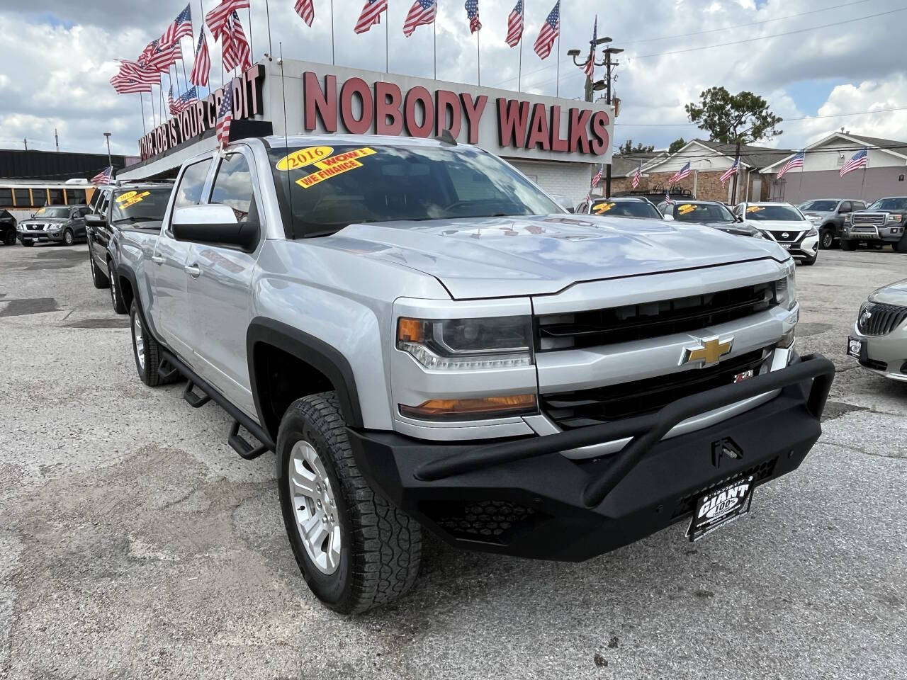 2016 Chevrolet Silverado 1500 LT 4X4 Crew Cab Standard Box's photo