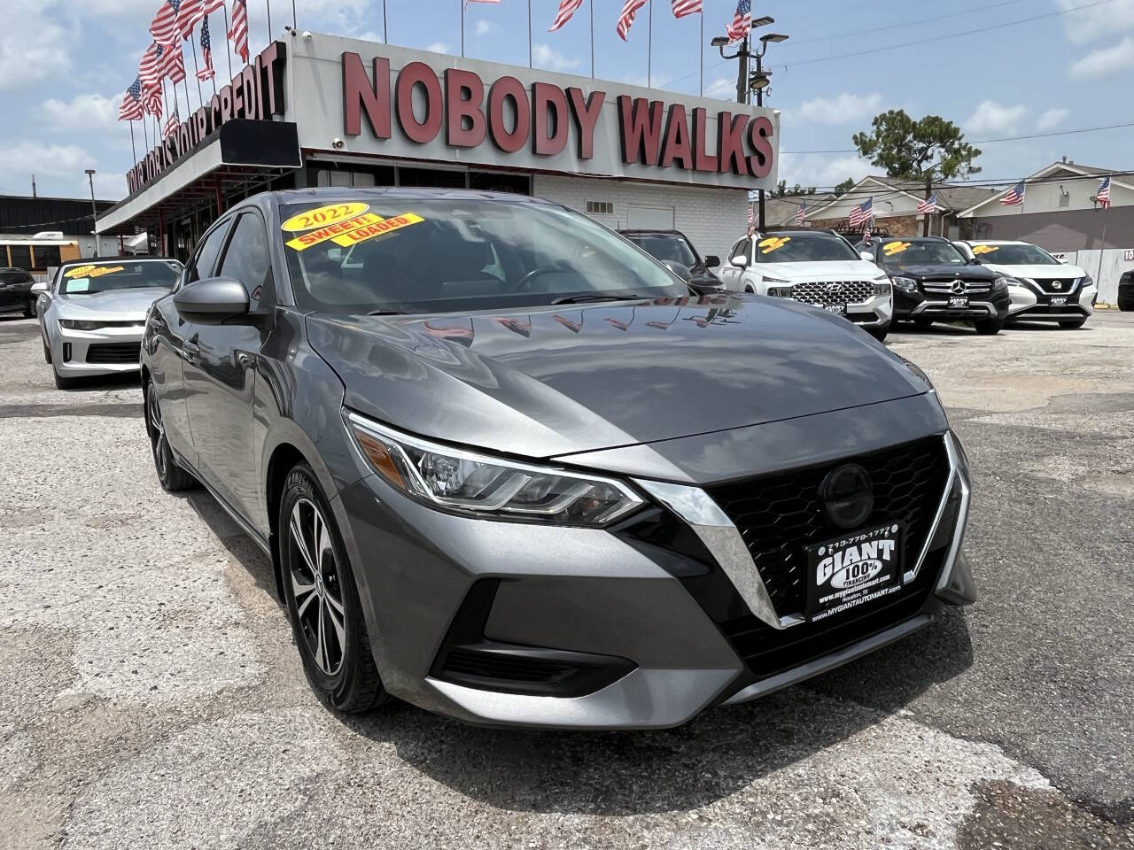 2022 Nissan Sentra SV CVT's photo