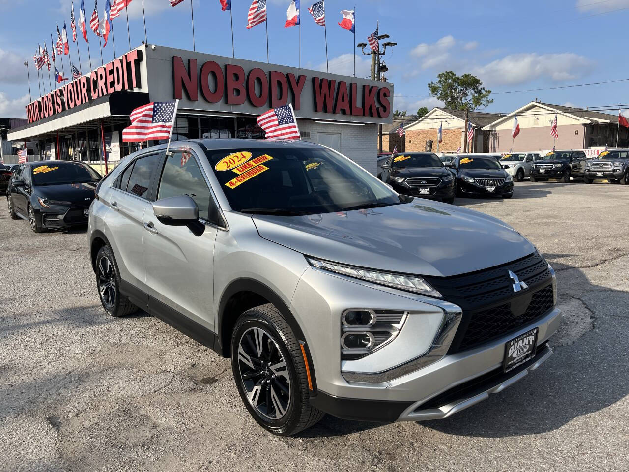 2024 Mitsubishi Eclipse Cross SE S-AWC's photo