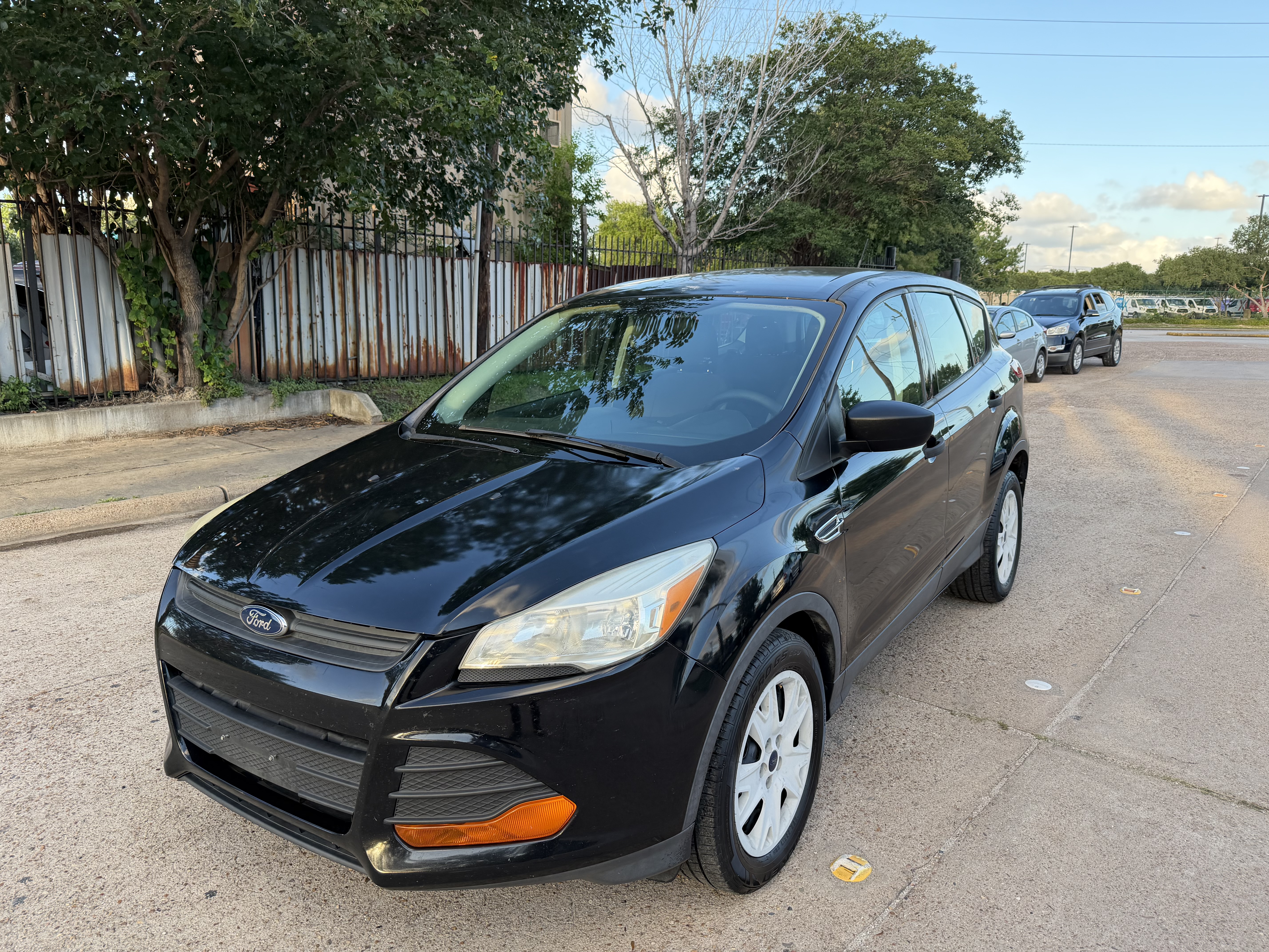 Black 2016 Ford Escape S FWD SUV / Crossover Front-Wheel Drive Automatic