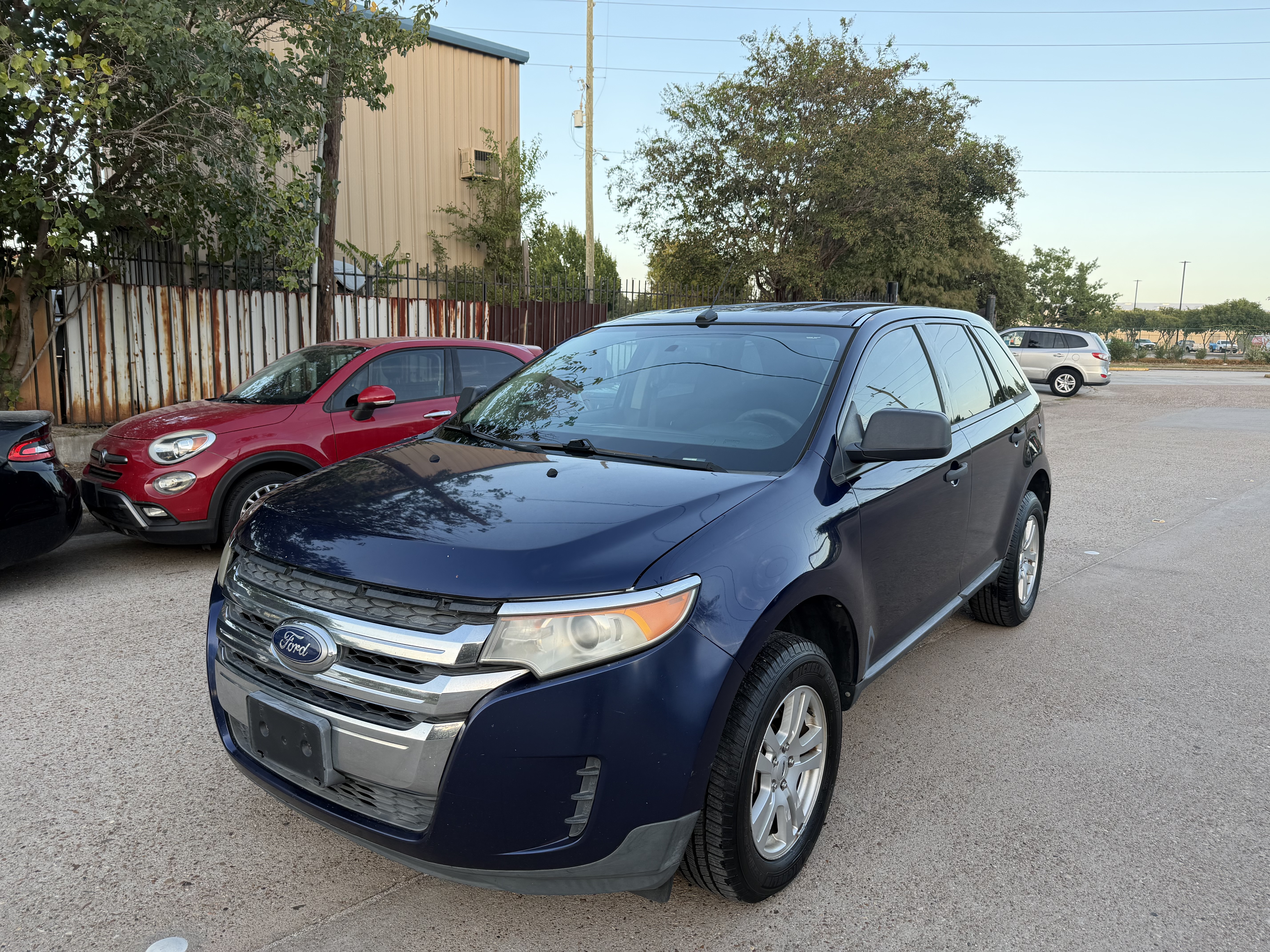 Blue 2011 Ford Edge SUV / Crossover Front-Wheel Drive Automatic