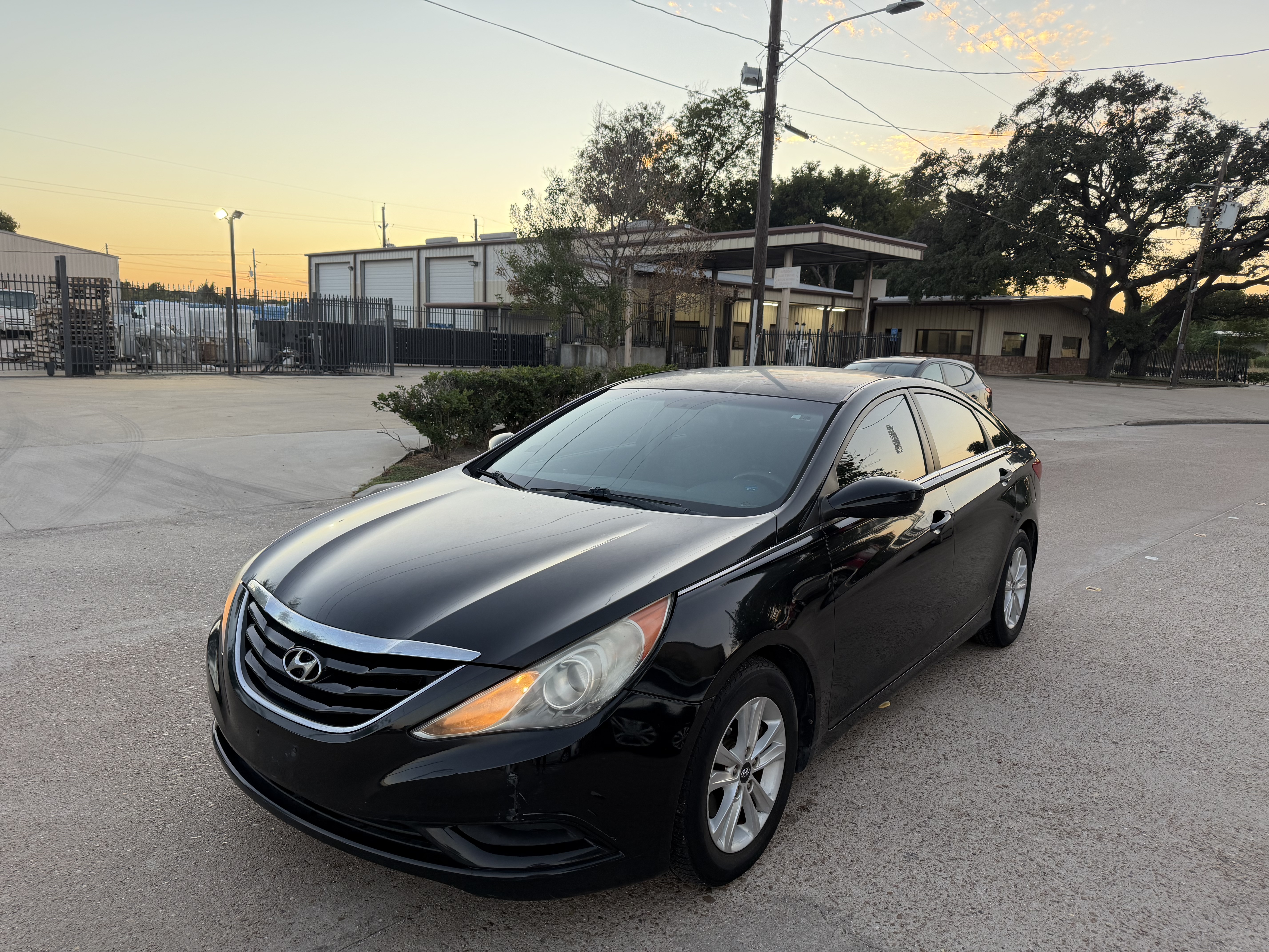 Black 2011 Hyundai Sonata Sedan Front-Wheel Drive Automatic