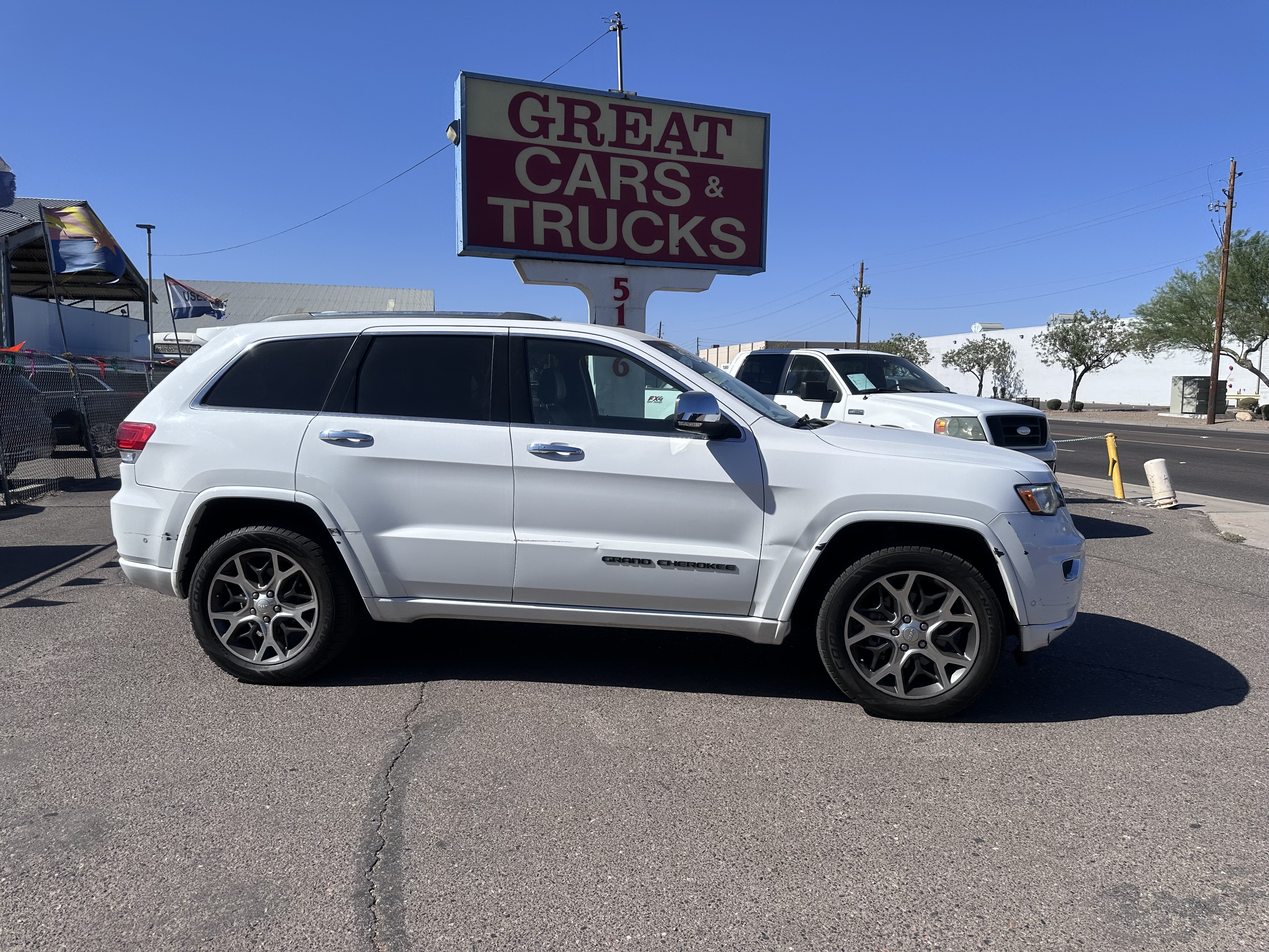 View vehicle photo 2