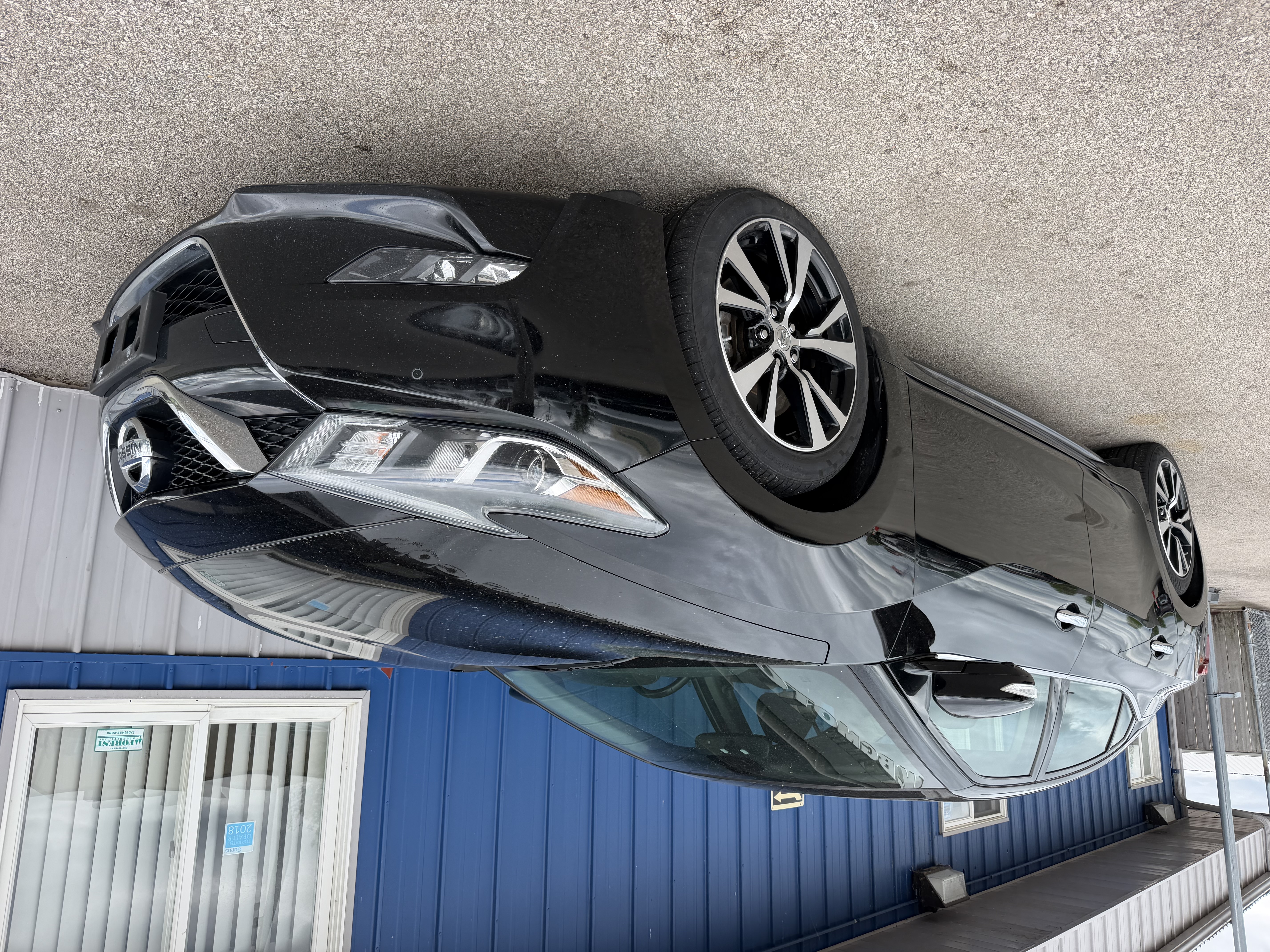 View vehicle photo 2