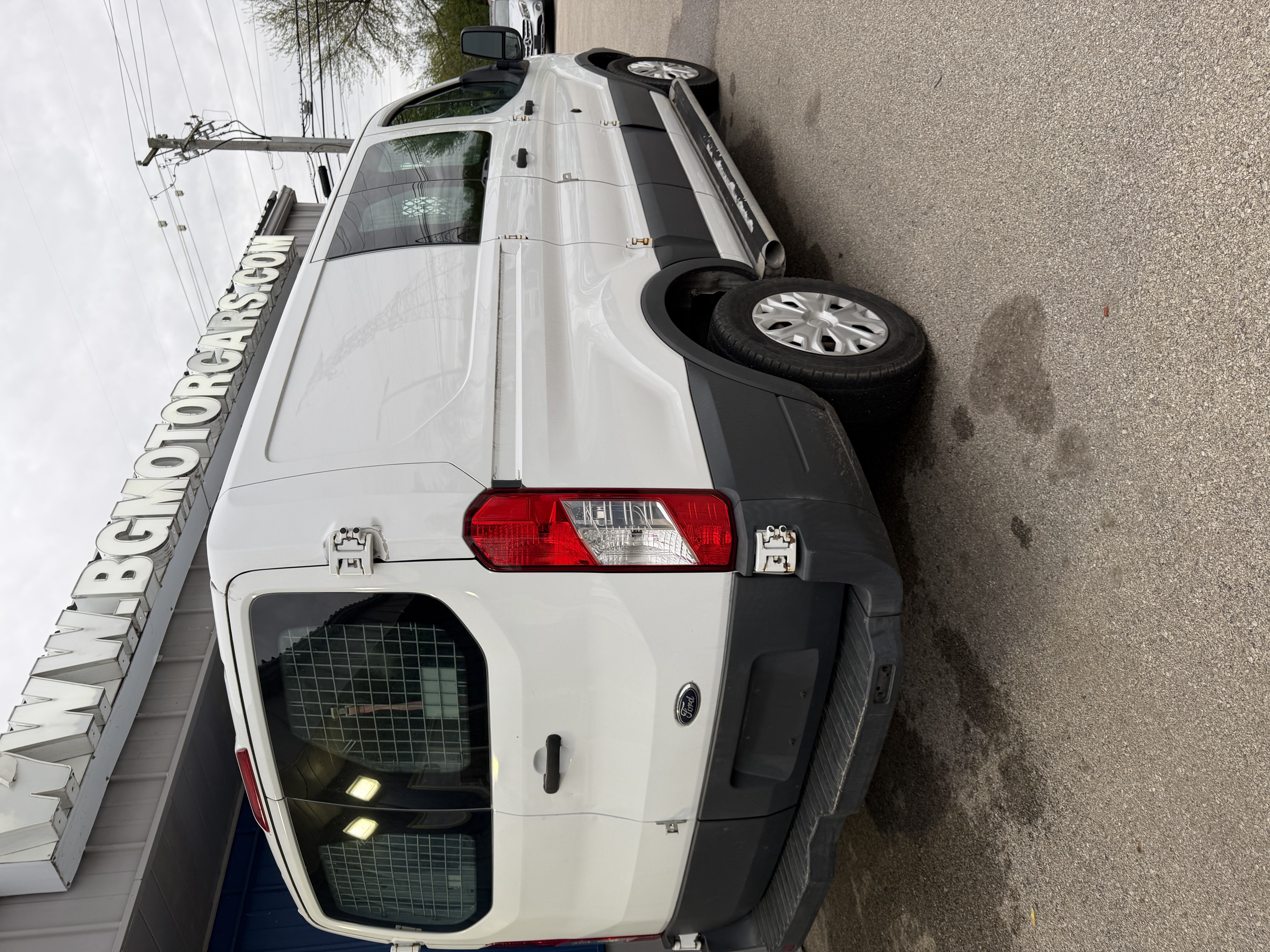View vehicle photo 6