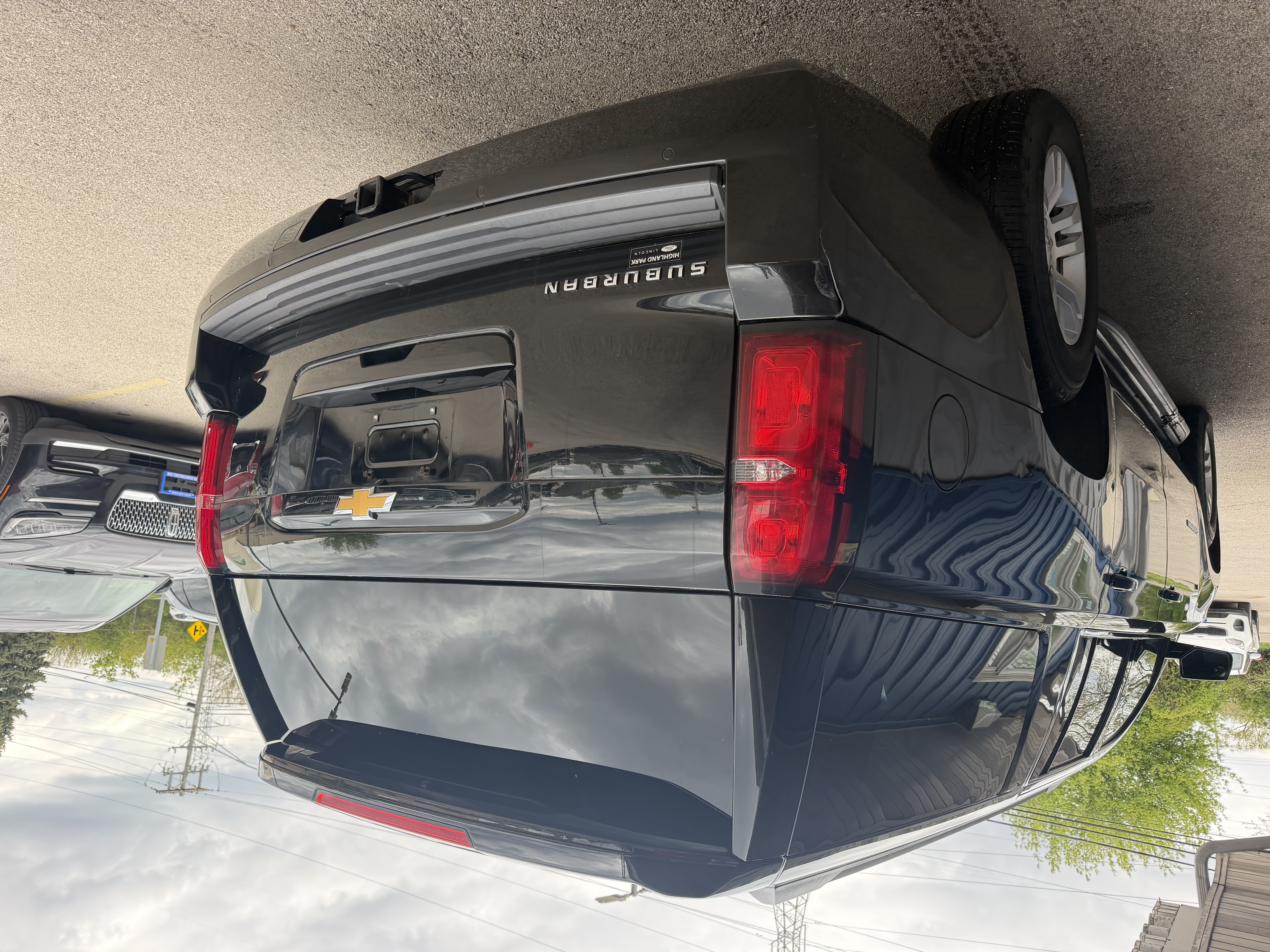 View vehicle photo 5