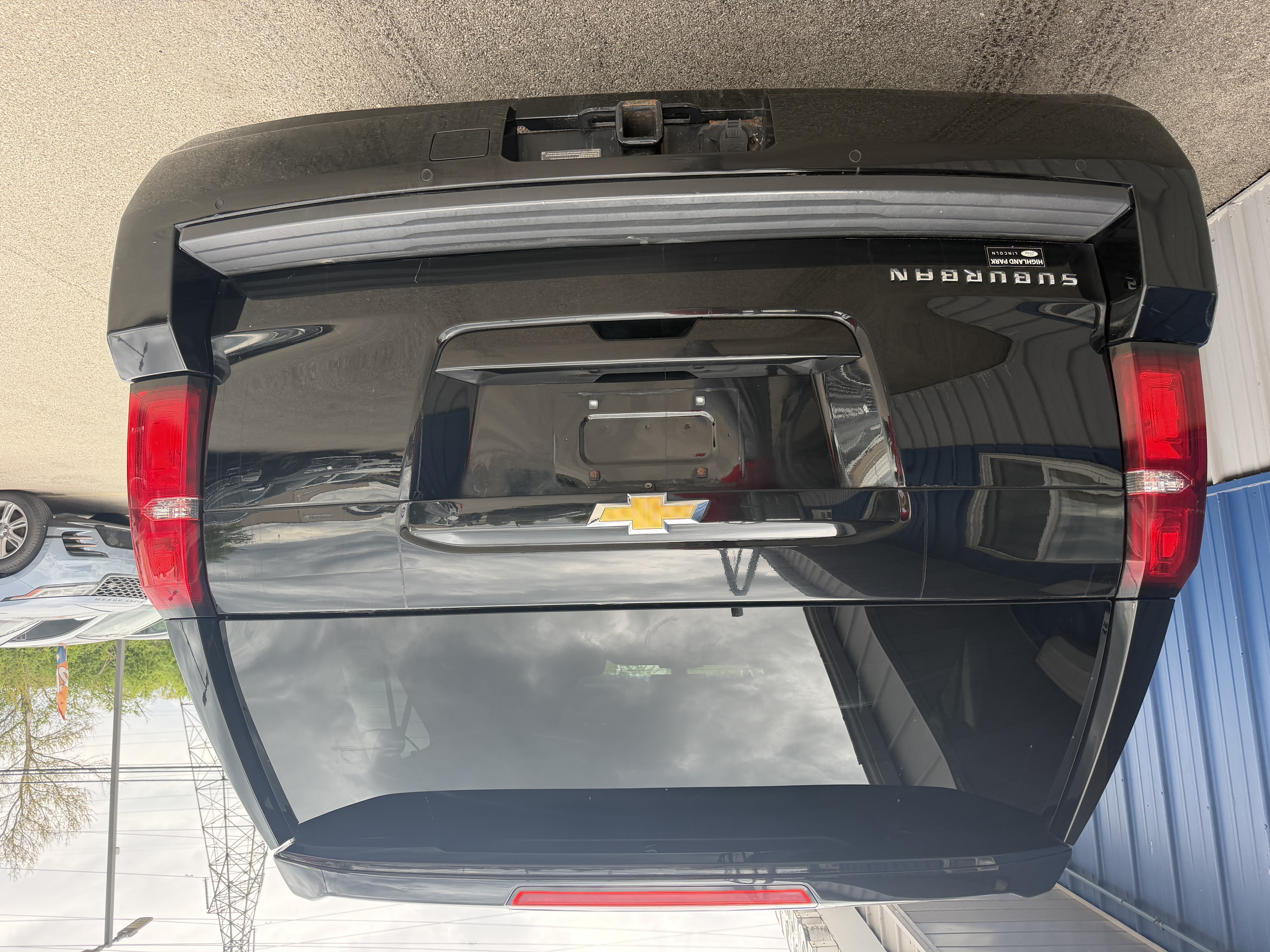 View vehicle photo 7