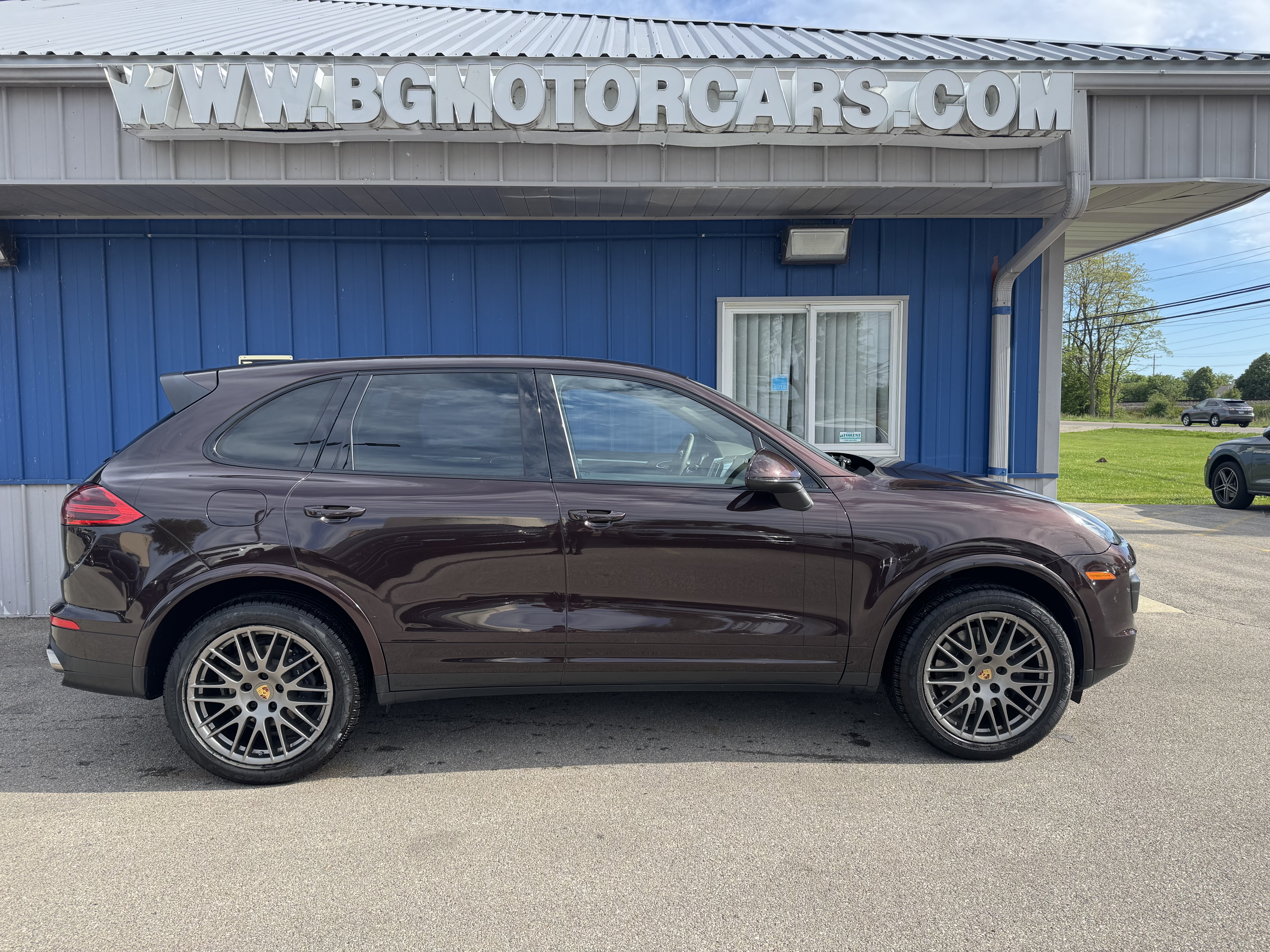 Red (Burgundy) 2017 Porsche Cayenne Platinum Edition AWD SUV / Crossover All-Wheel Drive Automatic