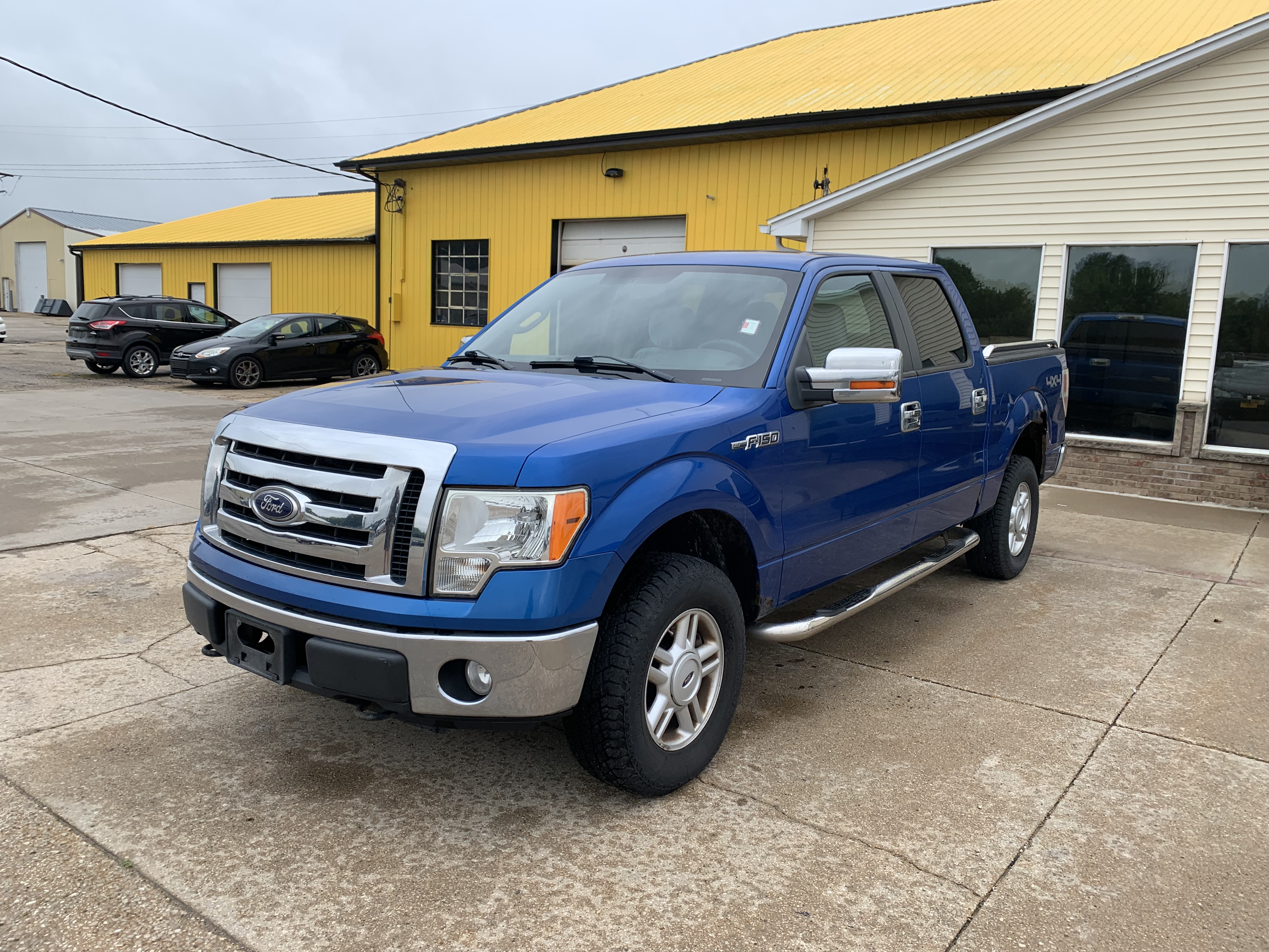 Blue 2010 Ford F-150 Pickup Truck Four-Wheel Drive 6-Speed Automatic