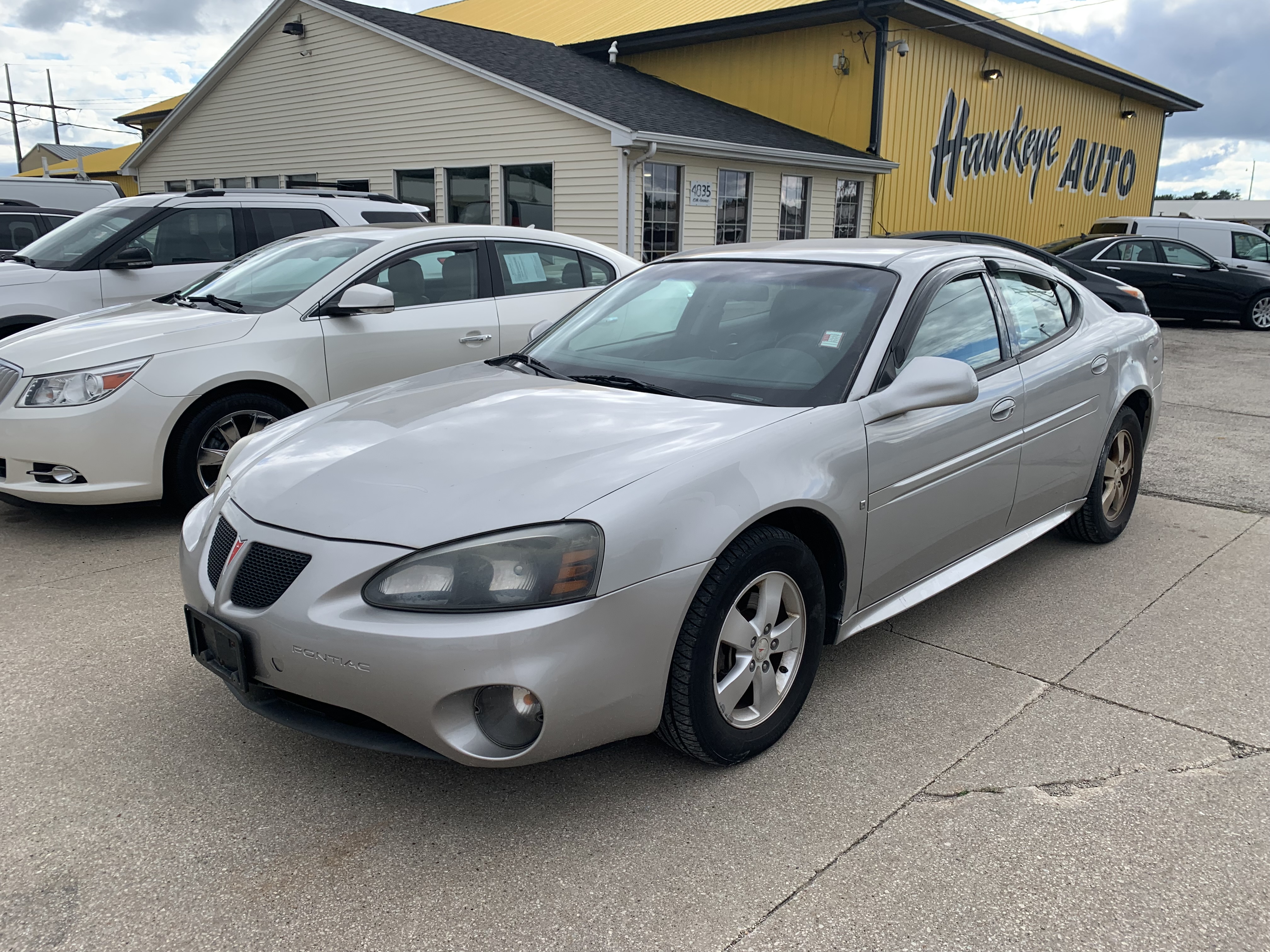  2007 Pontiac Grand Prix Base   