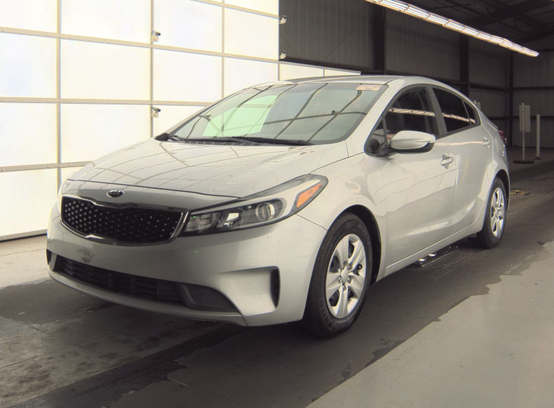 2017 Kia Forte LX Base