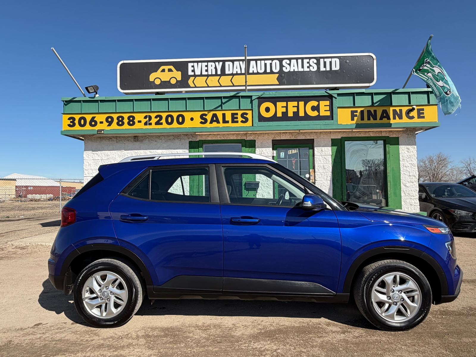 2022 Hyundai Venue Preferred FWD