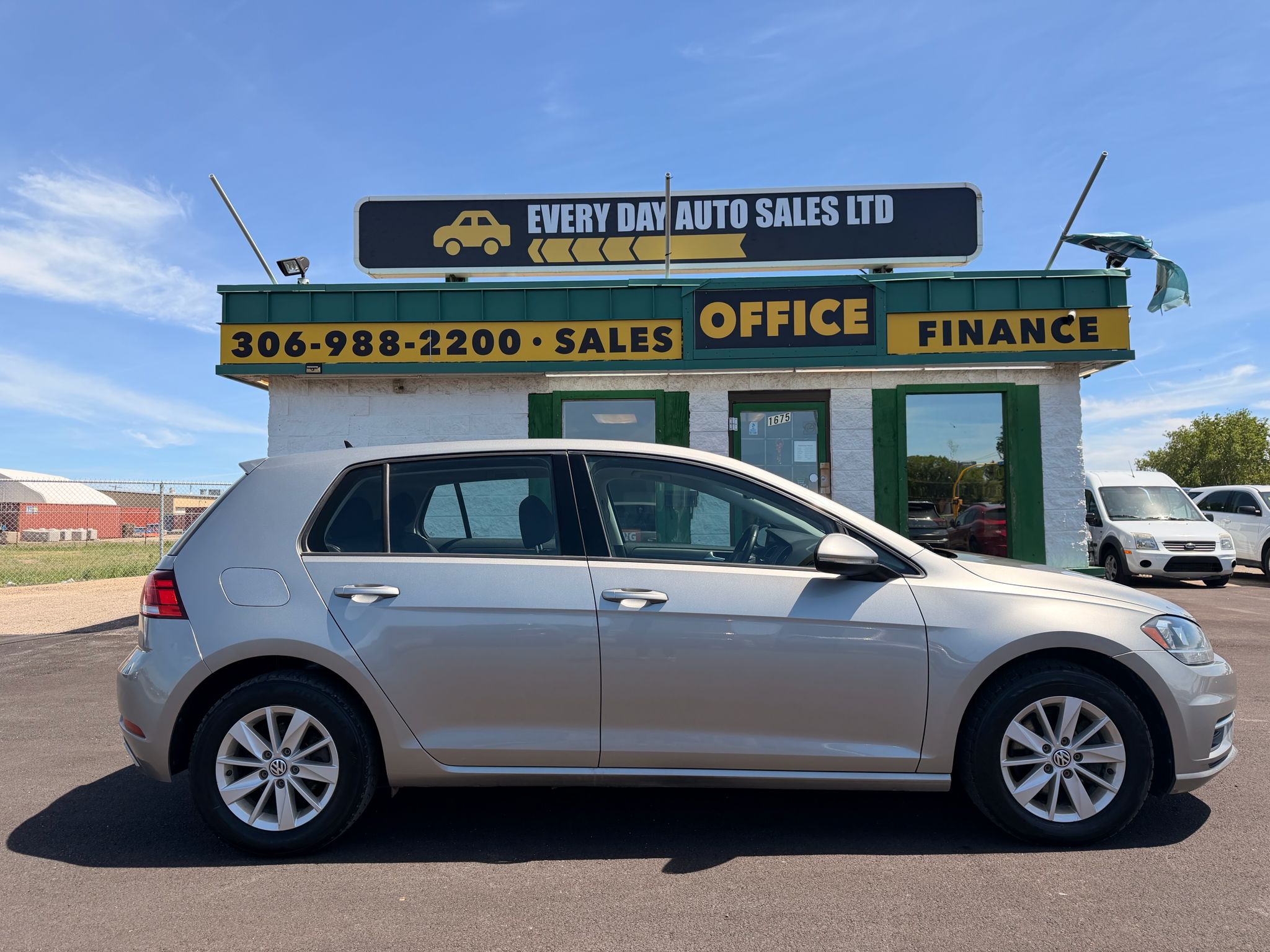 Silver 2018 Volkswagen Golf TSI S 4-Door FWD Hatchback Front-Wheel Drive Automatic