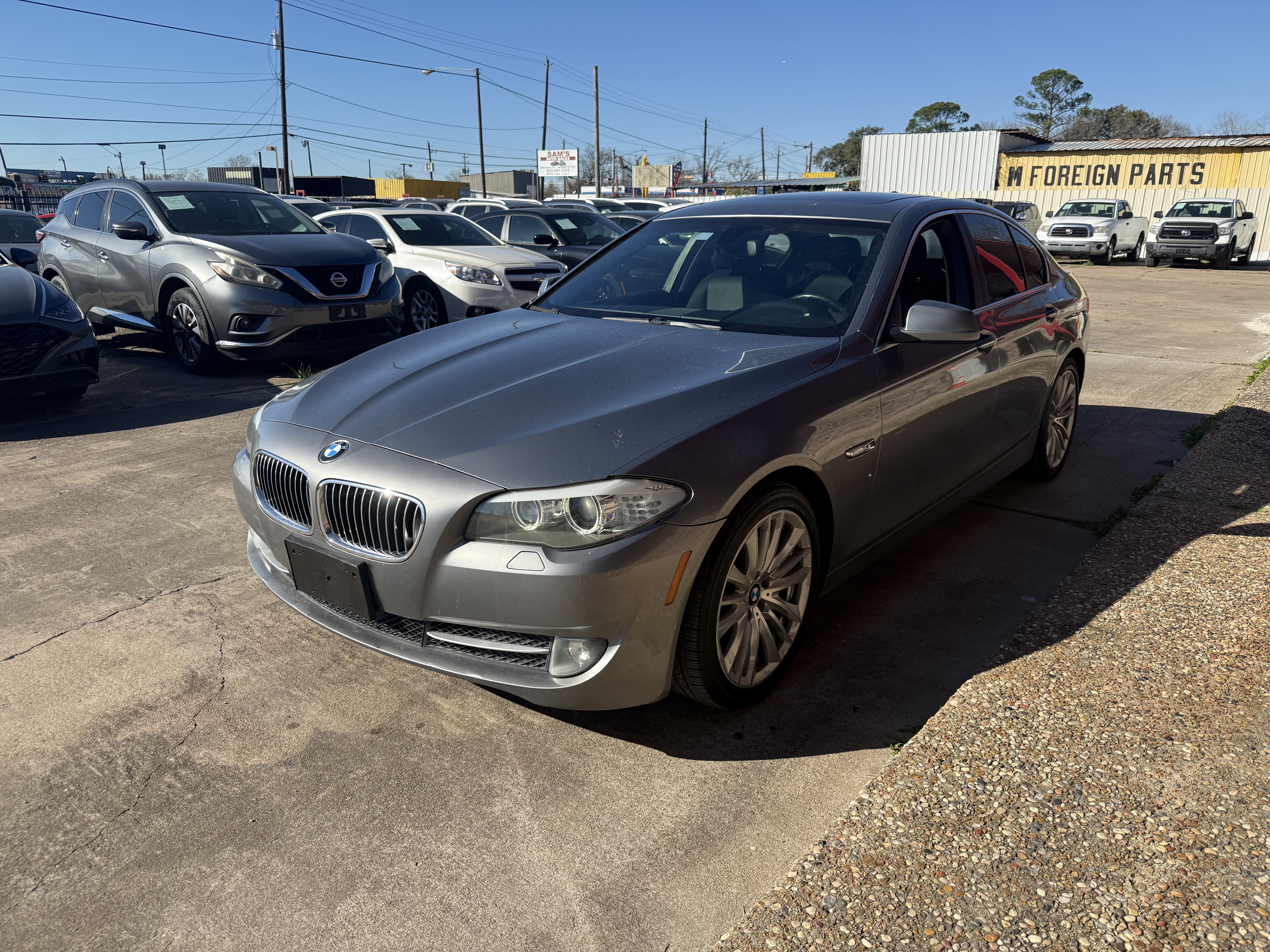 2013 BMW 5 Series 528i Sedan's photo