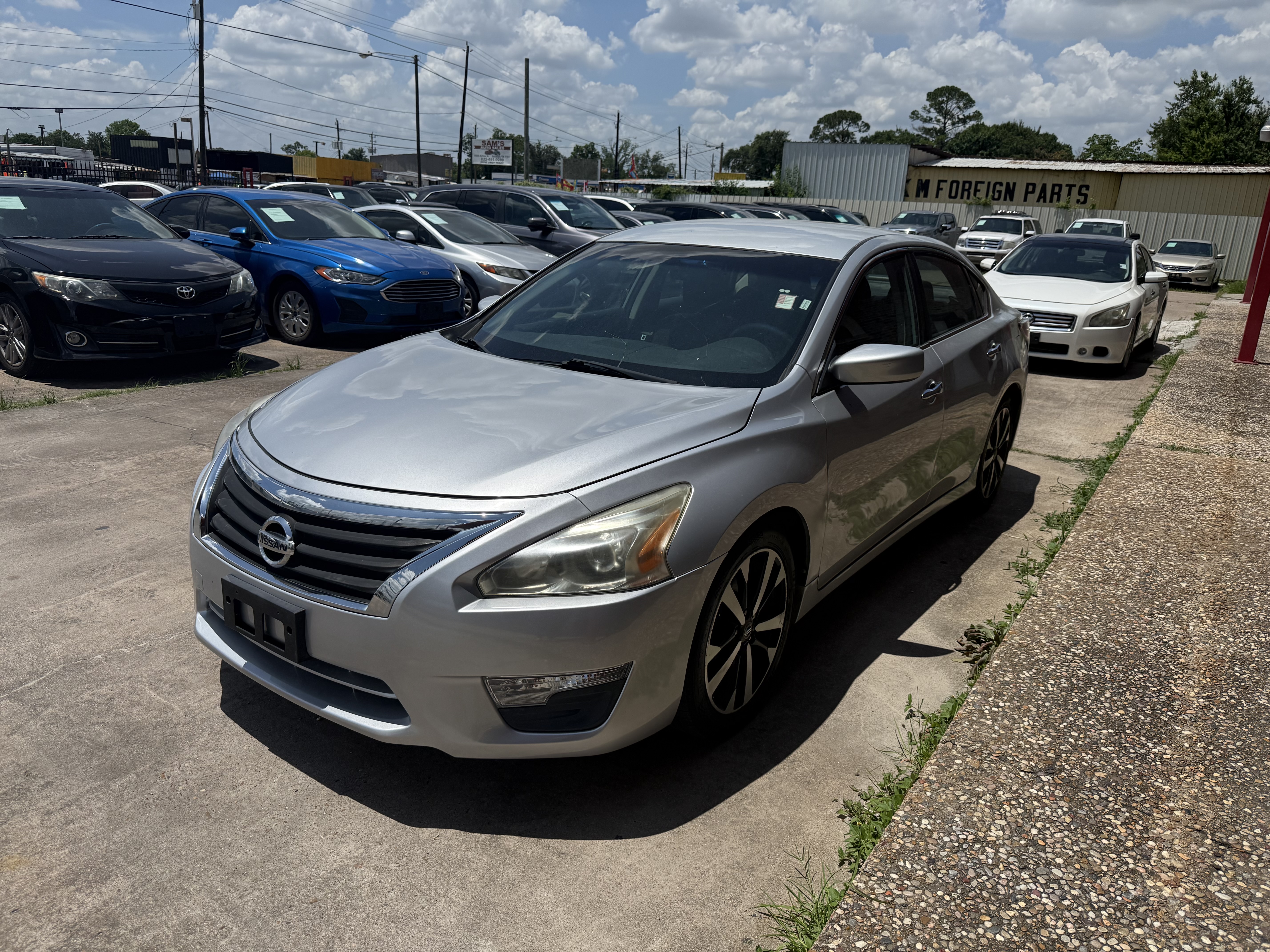 2014 Nissan Altima's photo