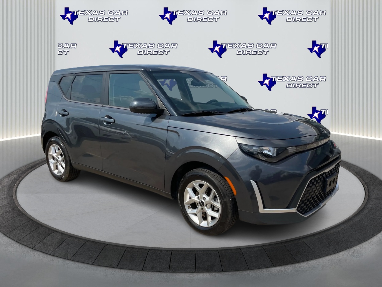 2023 Kia Soul LX, S