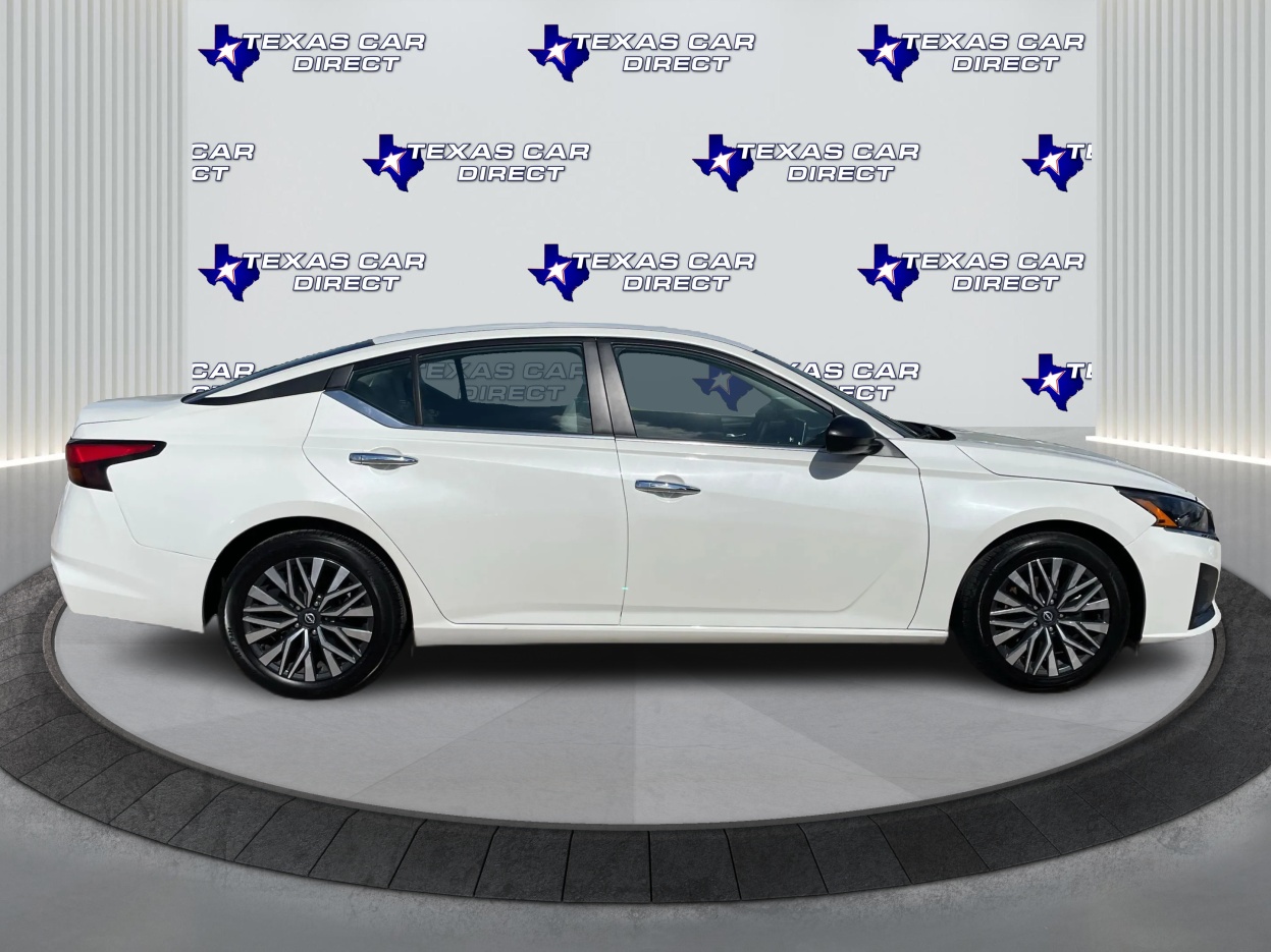 2025 Nissan Altima 2.5 SV FWD