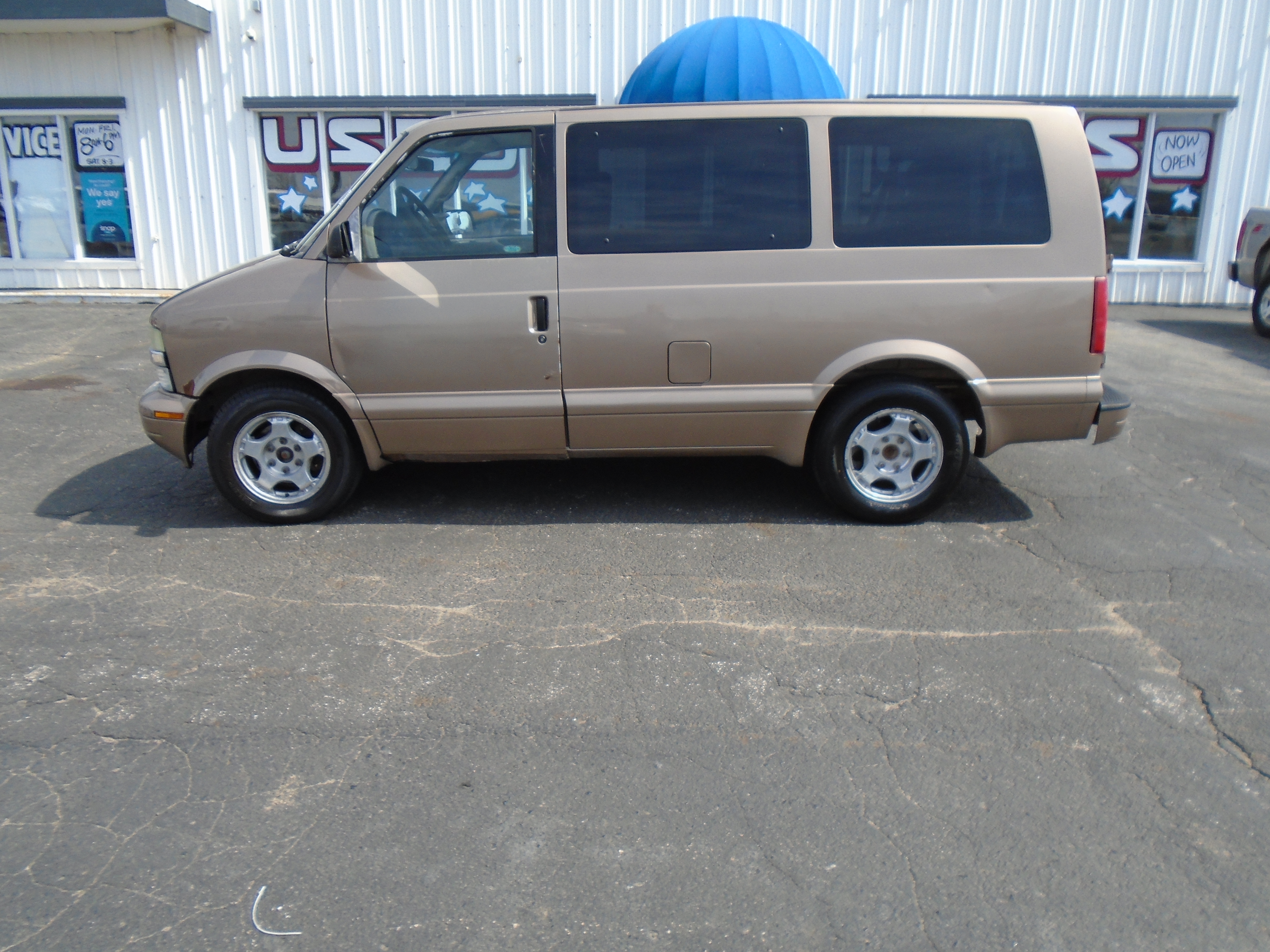 2003 Chevrolet Astro Extended AWD