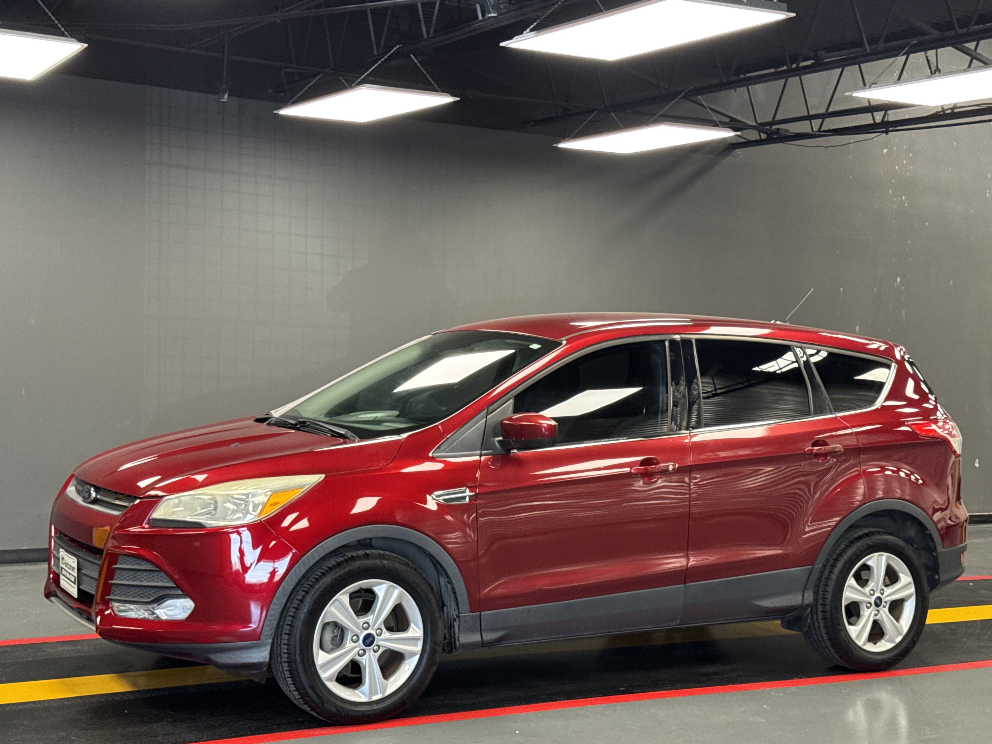 Red 2016 Ford Escape SUV / Crossover Front-Wheel Drive Automatic