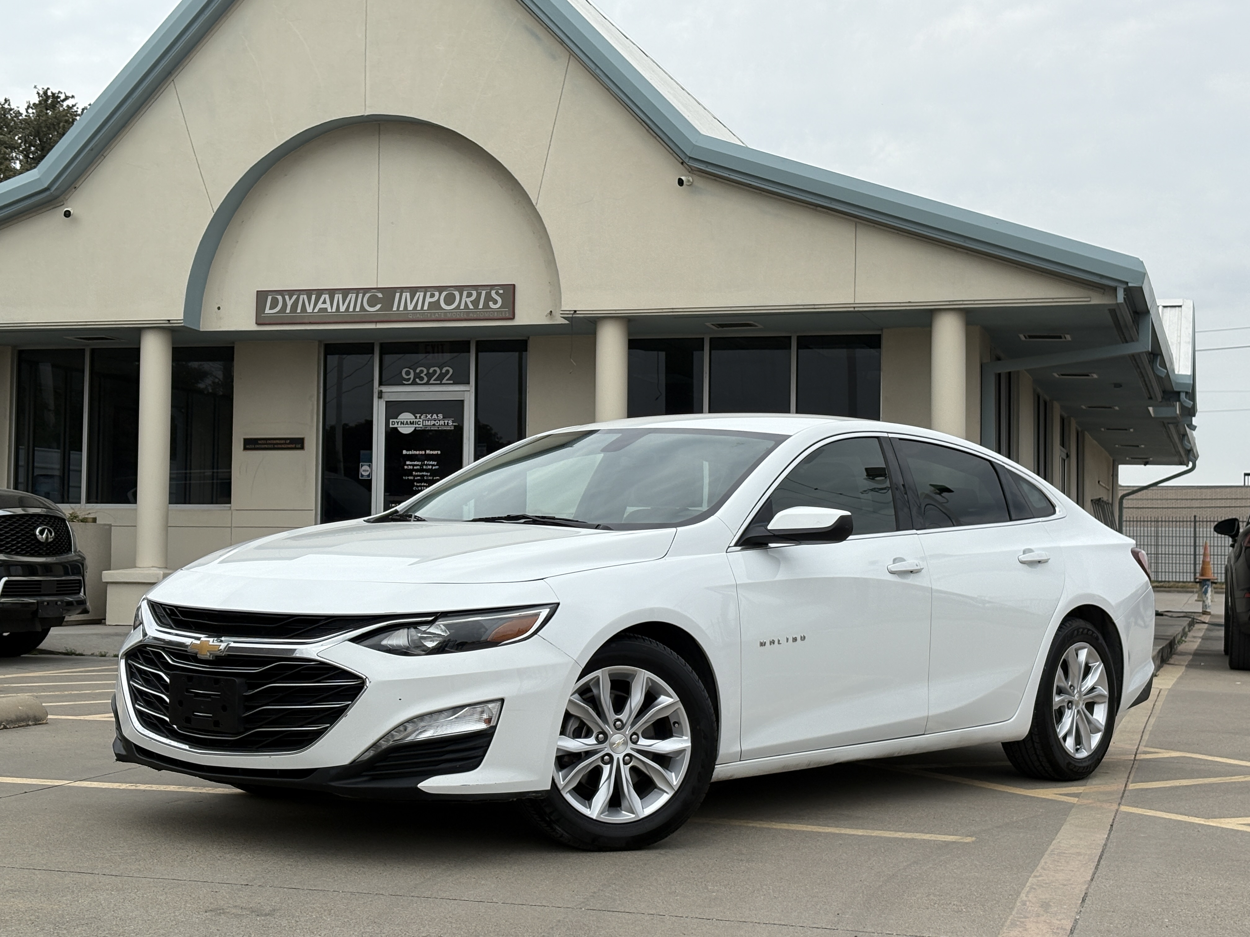White 2020 Chevrolet Malibu Sedan Front-Wheel Drive Automatic