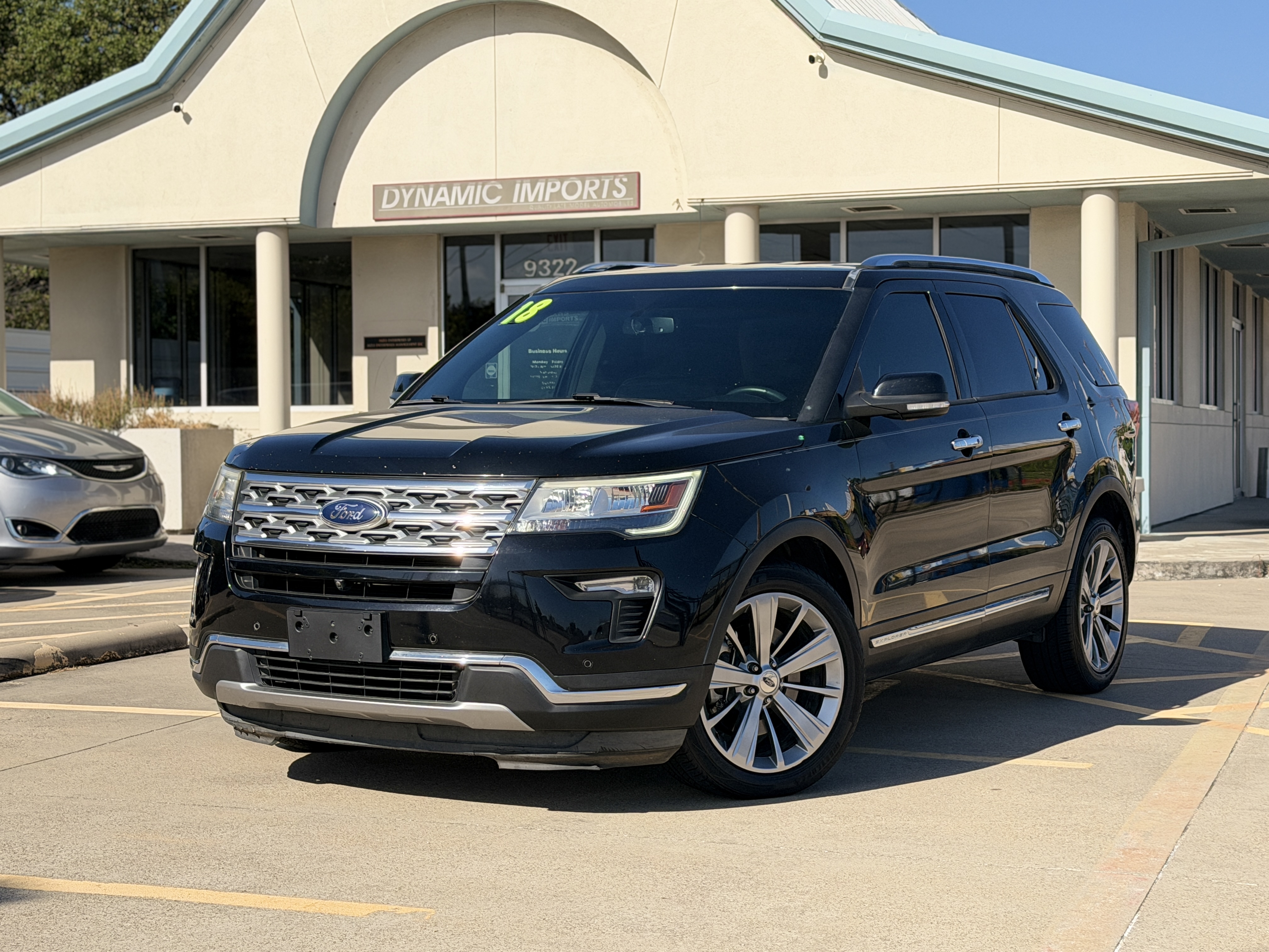 Black 2018 Ford Explorer SUV / Crossover Front-Wheel Drive Automatic