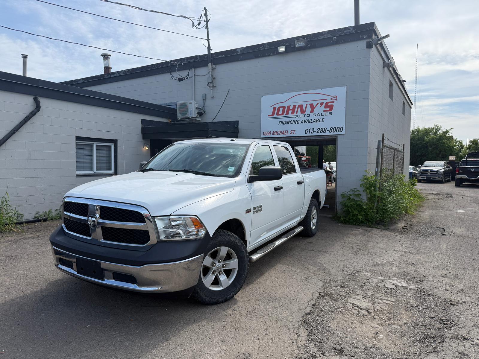 - 2016 RAM 1500 Pickup Truck