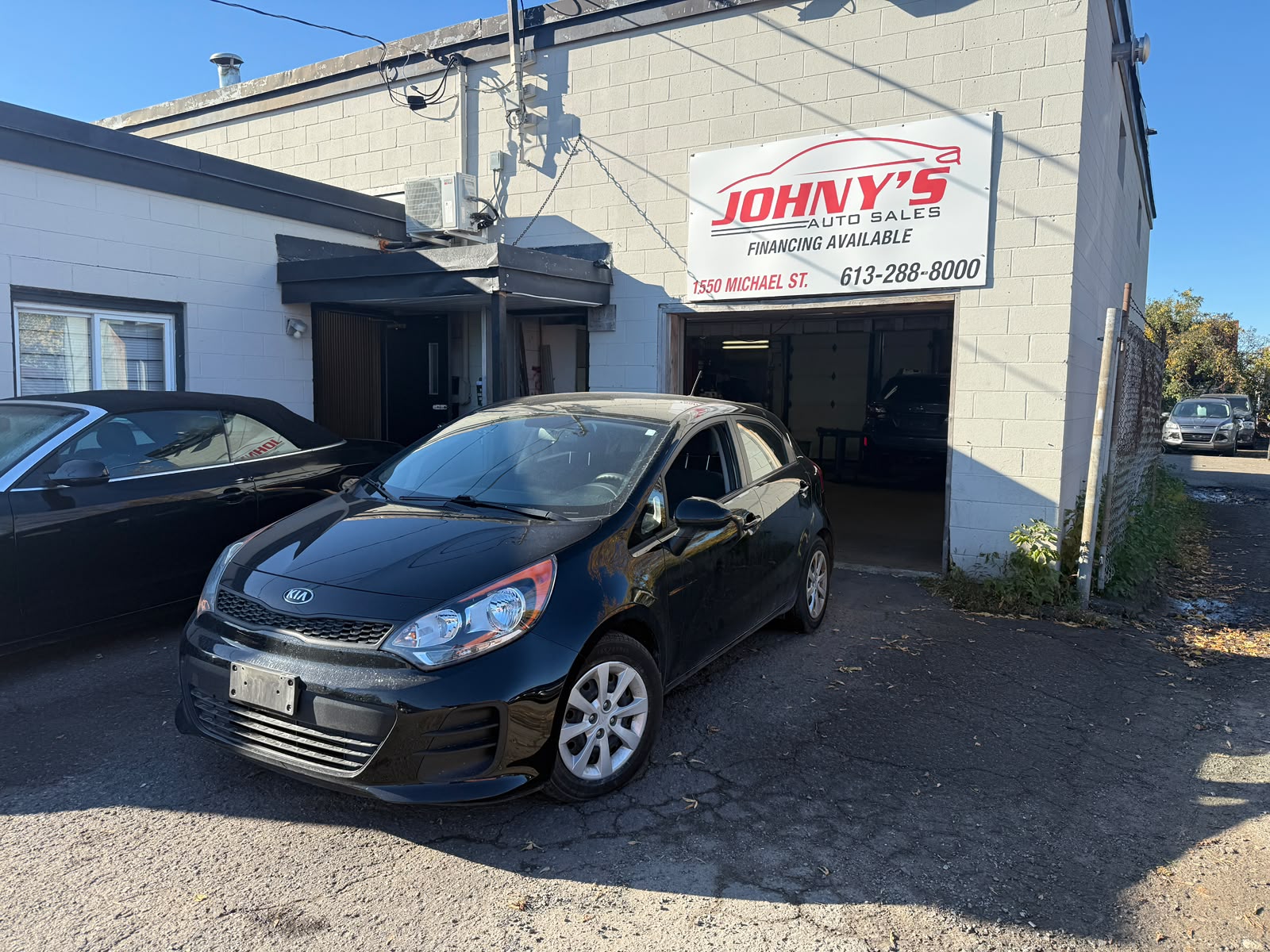Black 2017 Kia Rio5 Hatchback Front-Wheel Drive Automatic