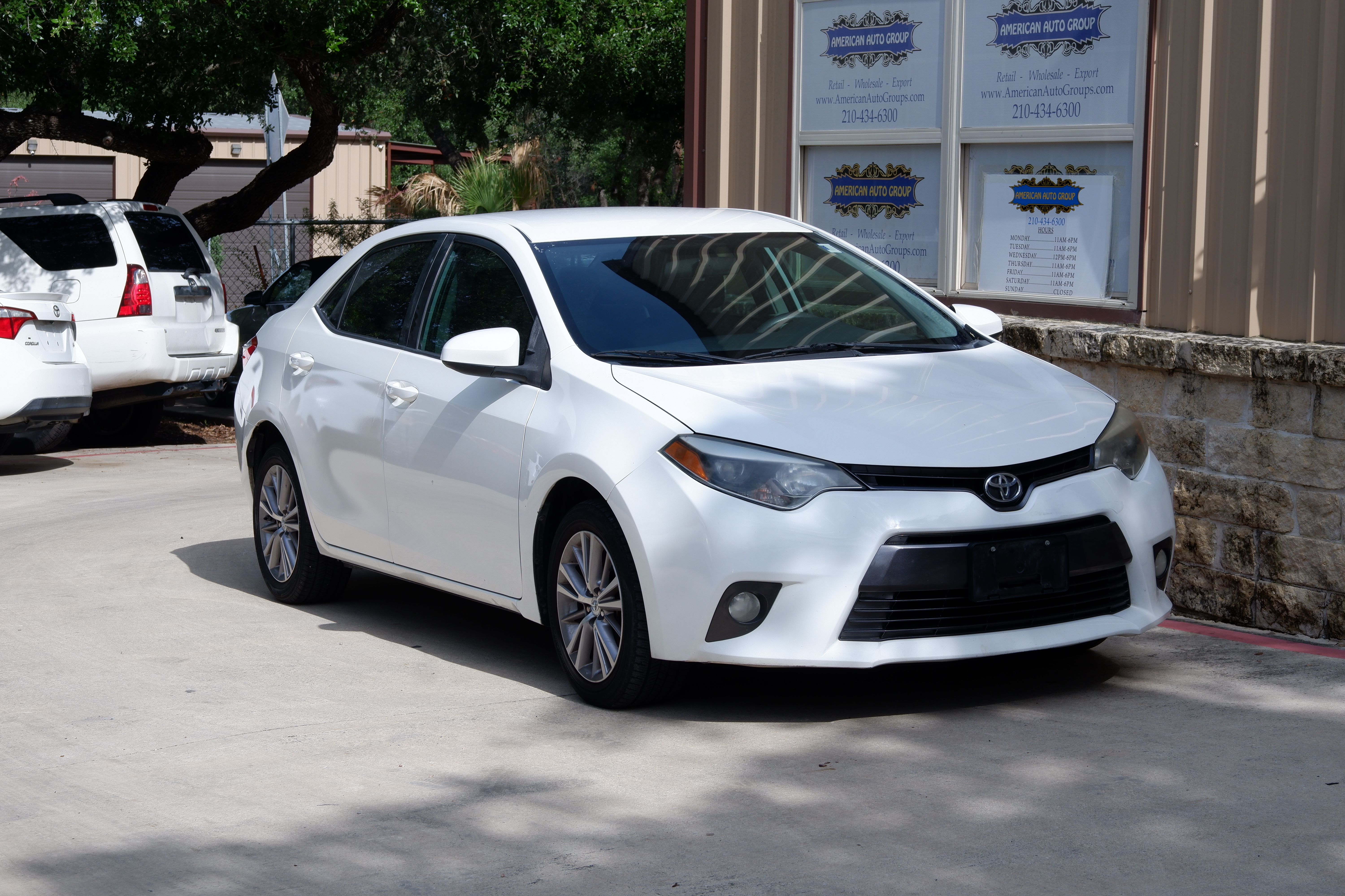 White 2015 Toyota Corolla Sedan Front-Wheel Drive Automatic