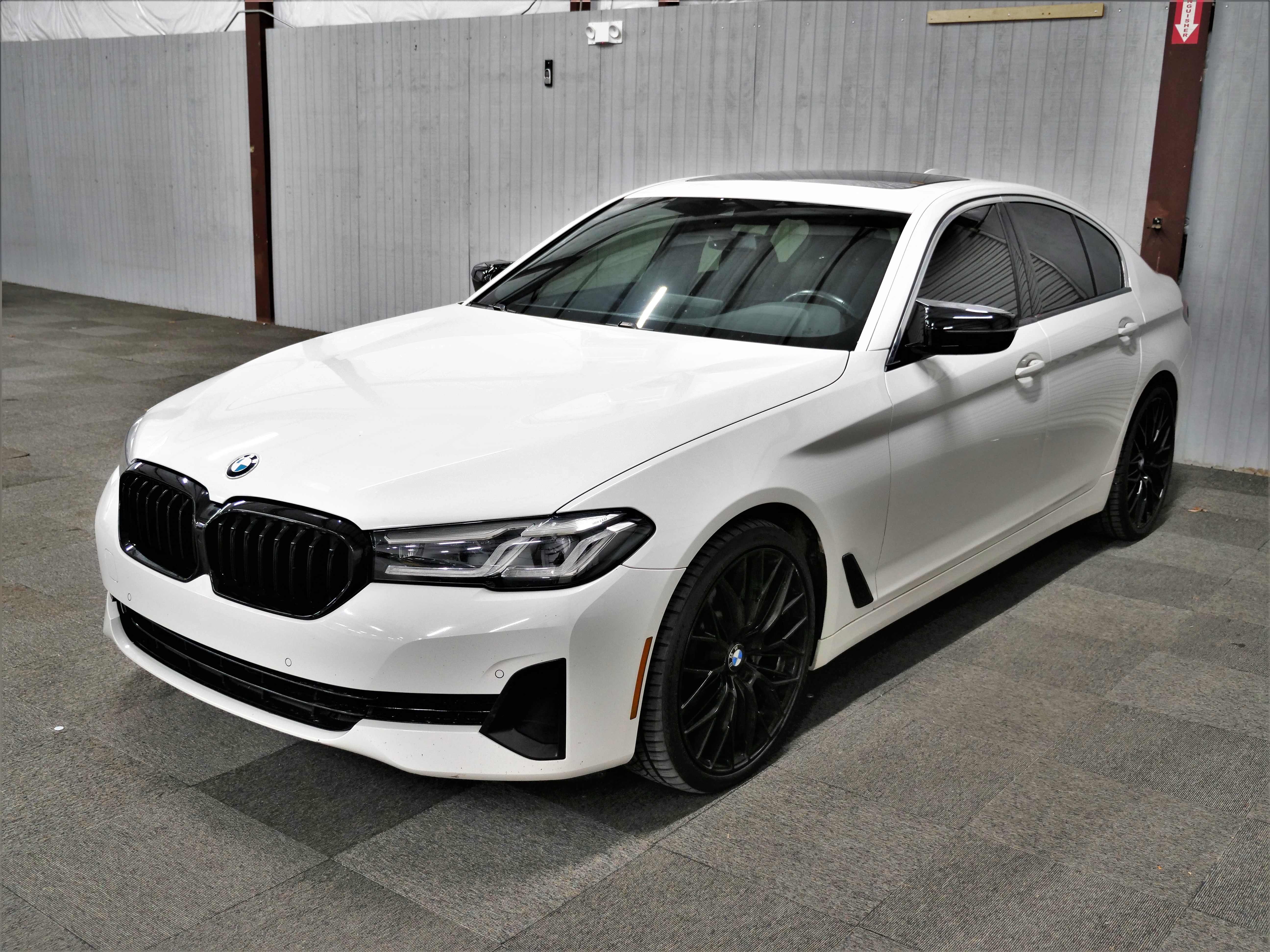 2021 BMW 530 XI