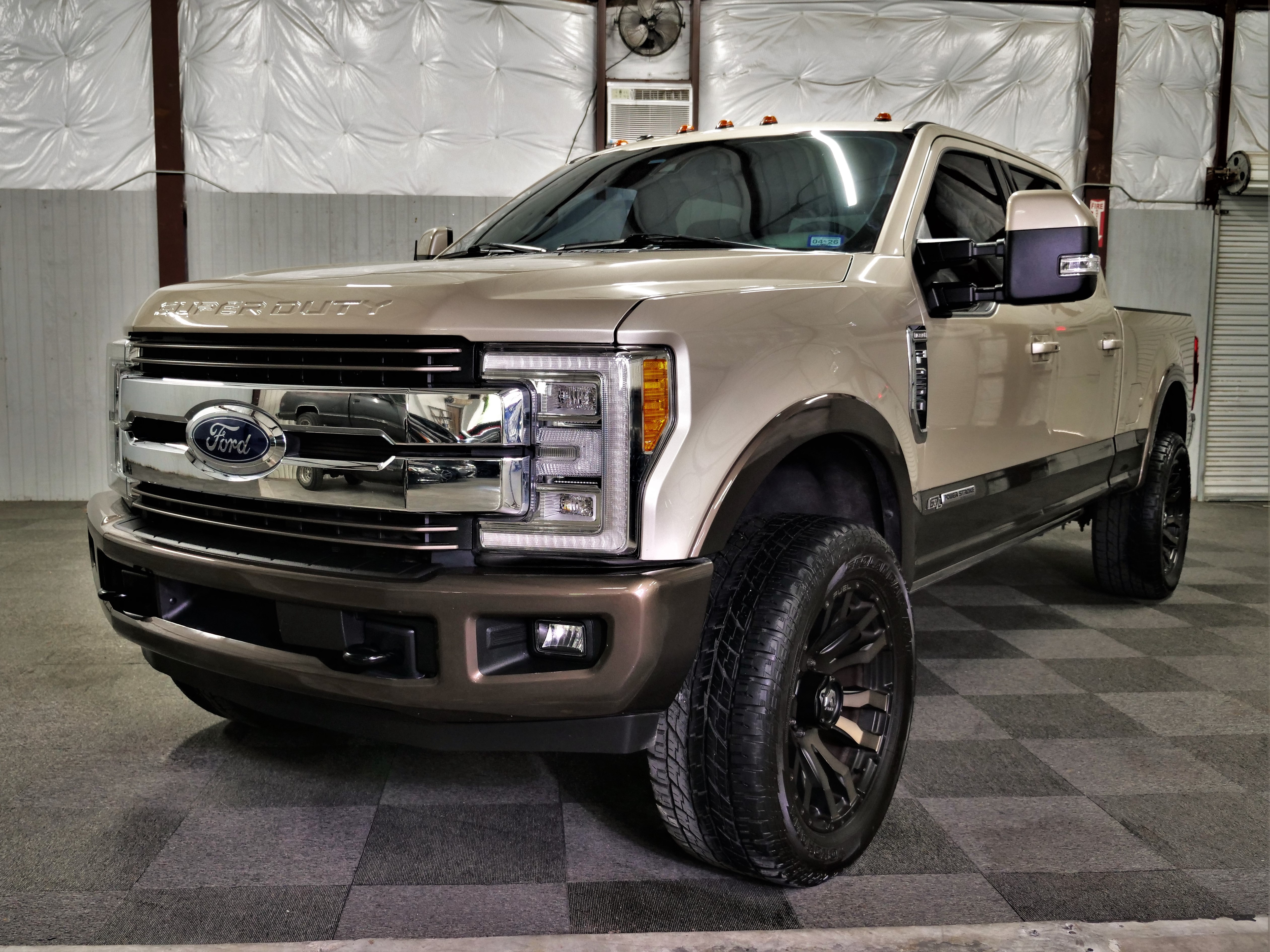 2017 Ford F-250 King Ranch 4WD Crew Cab 6.75 Box