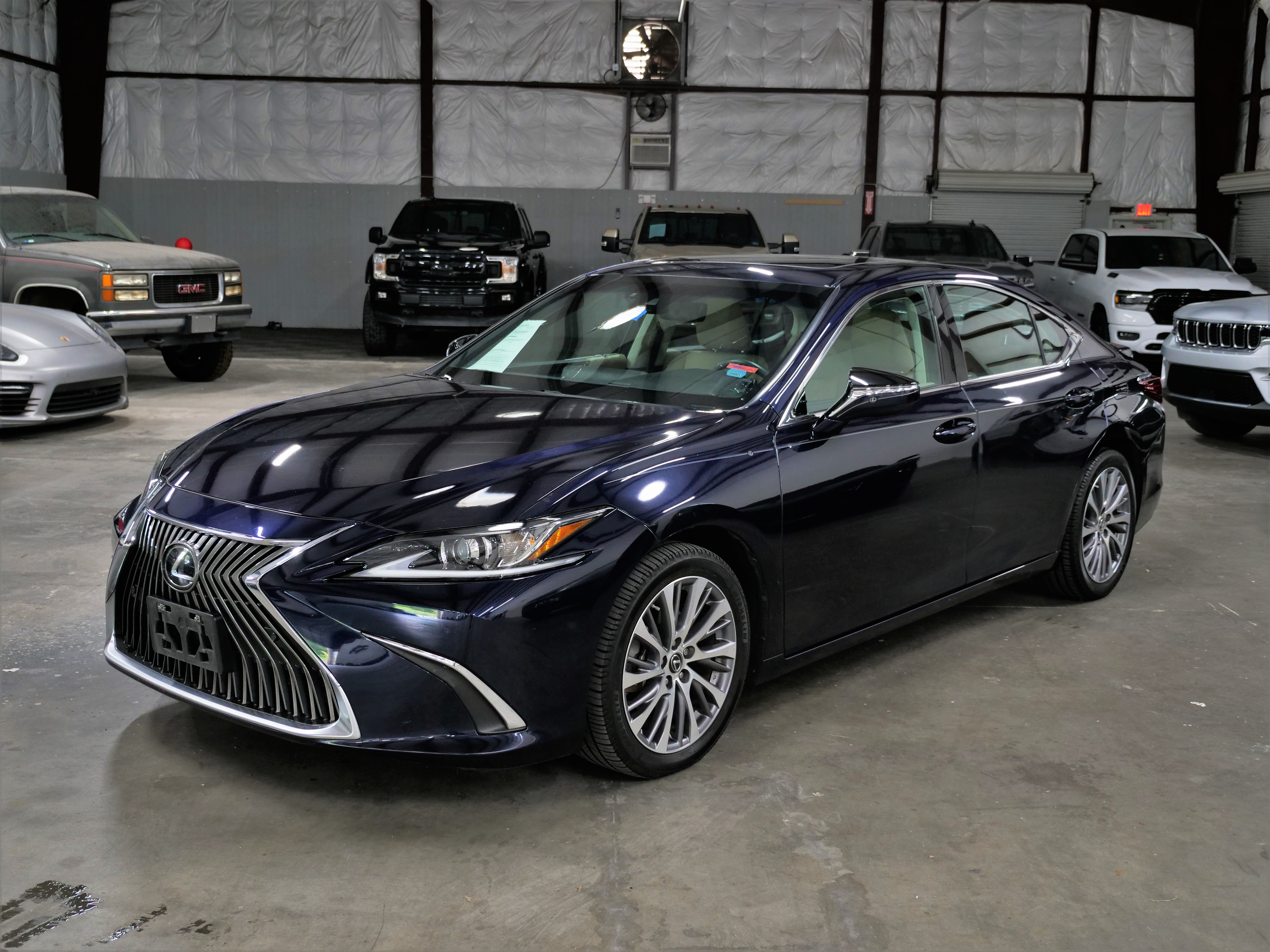 2021 Lexus ES 350 BASE