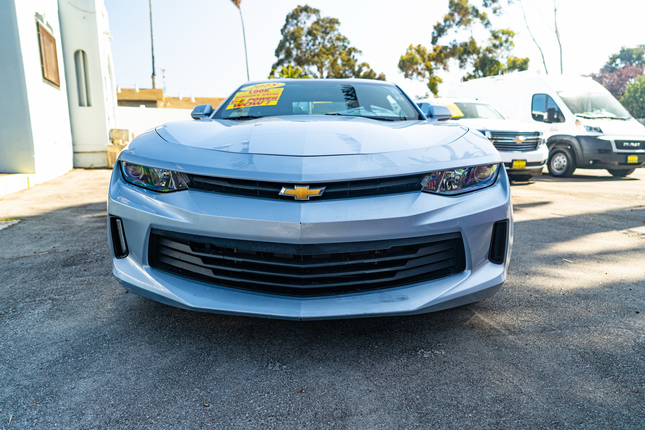 View vehicle photo 3