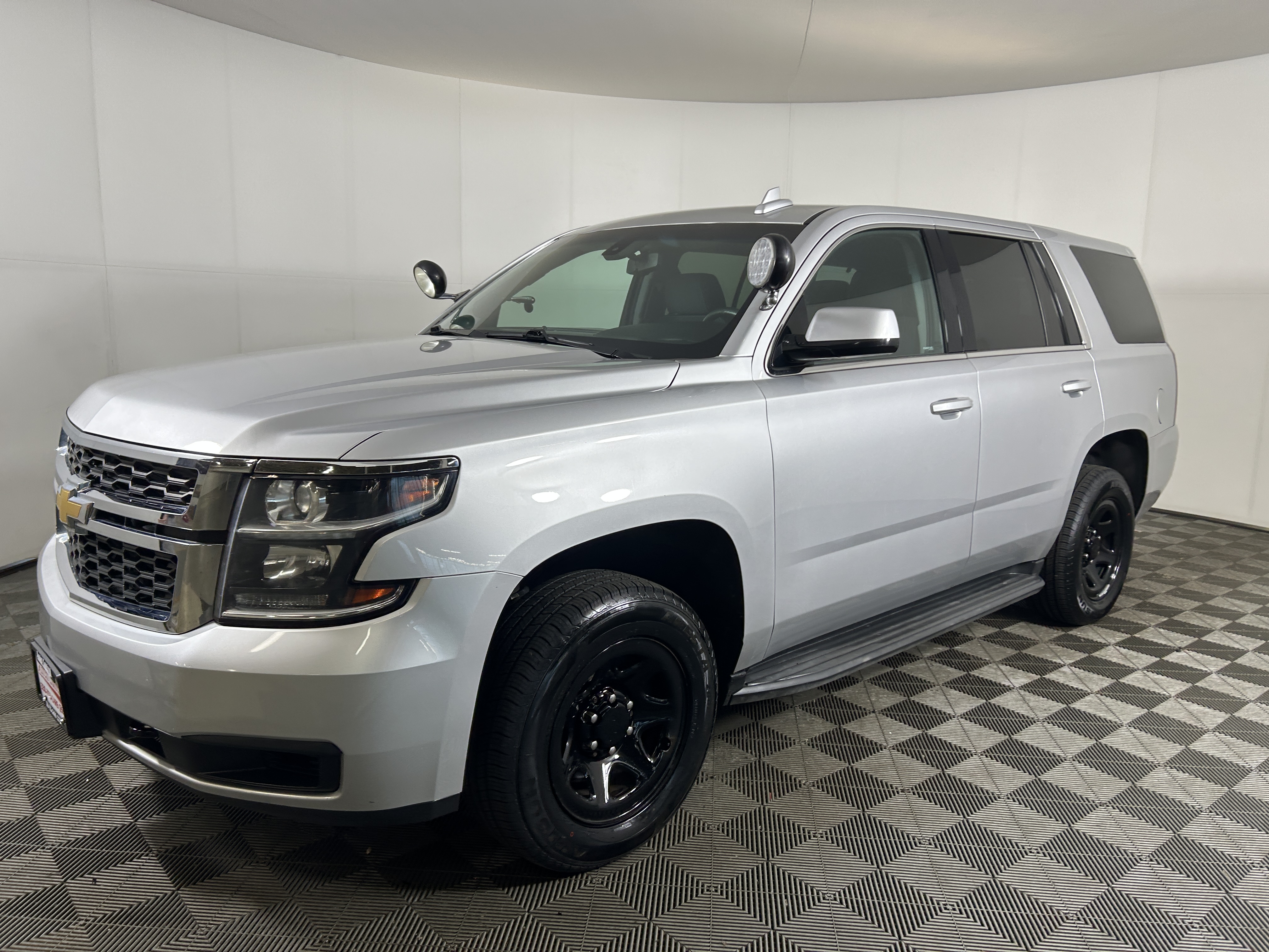 Silver 2019 Chevrolet Tahoe SUV / Crossover 4X2 Automatic