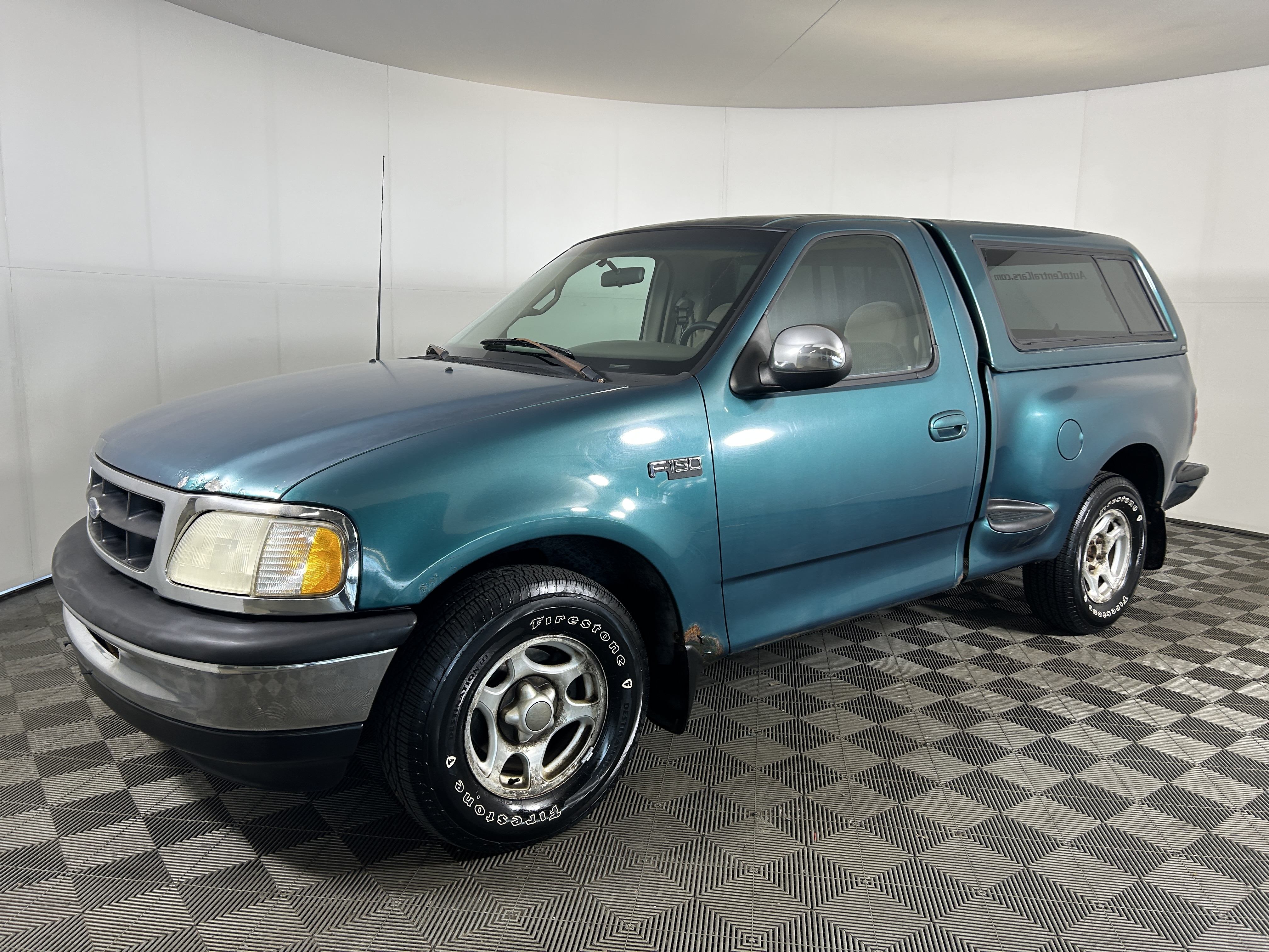 - 1997 Ford F-150 Pickup Truck Rear-Wheel Drive Automatic