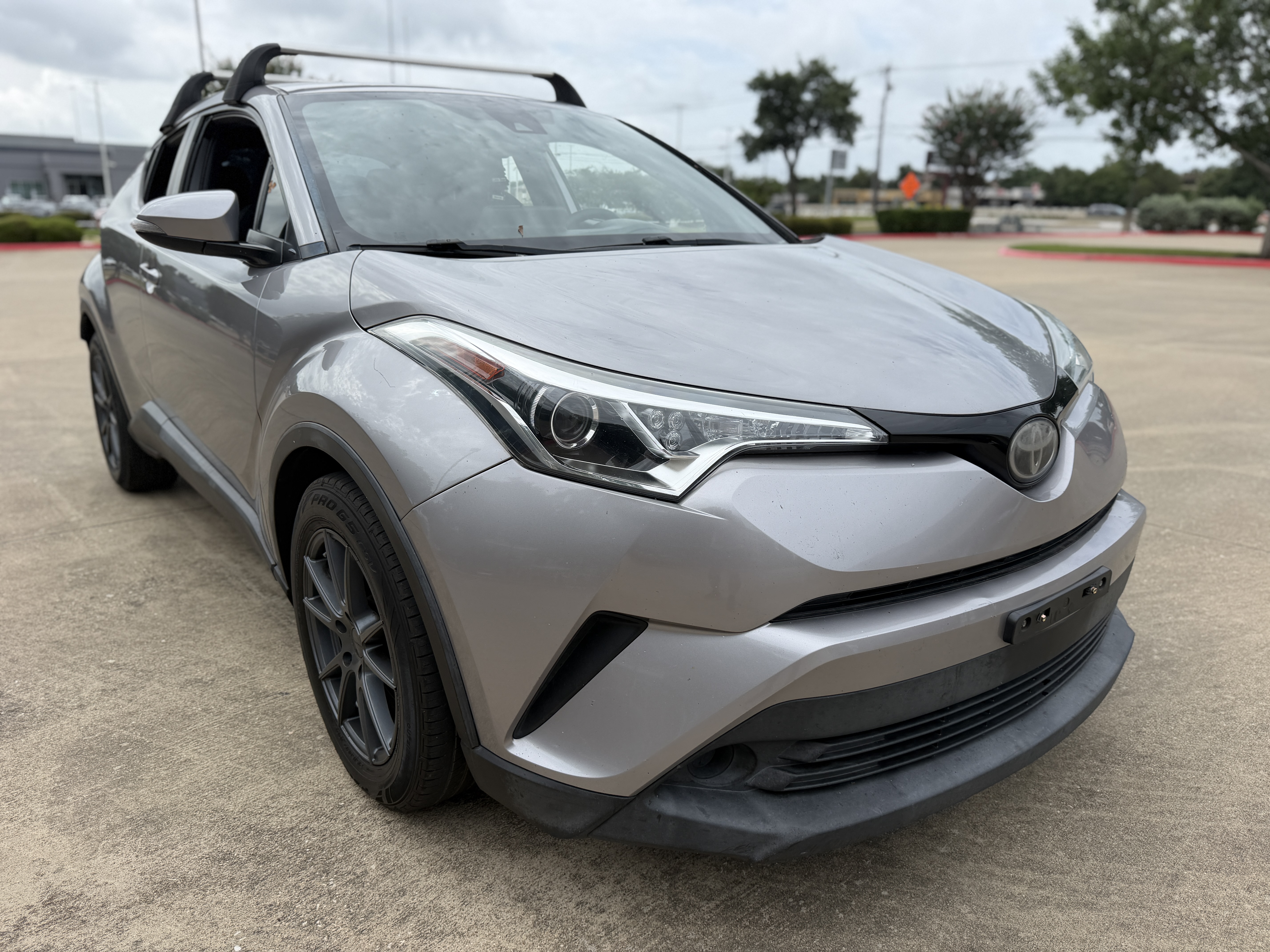 2019 Toyota C-HR LE/XLE/Limited