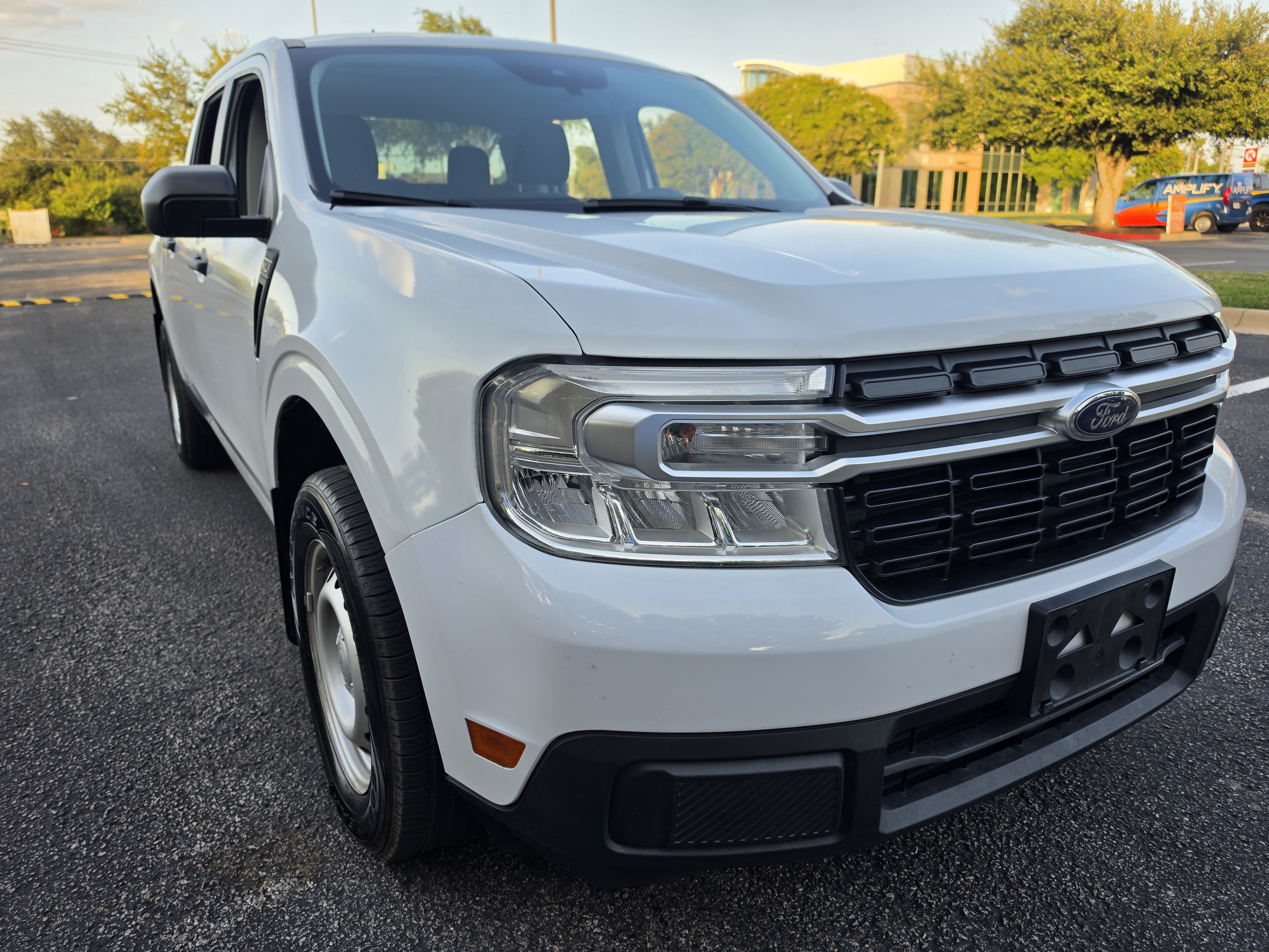 2022 Ford Maverick XL FWD SuperCrew Hybrid